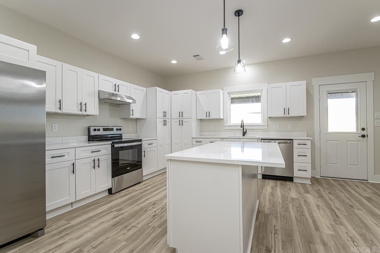 WALNUT VALLEY - Residential