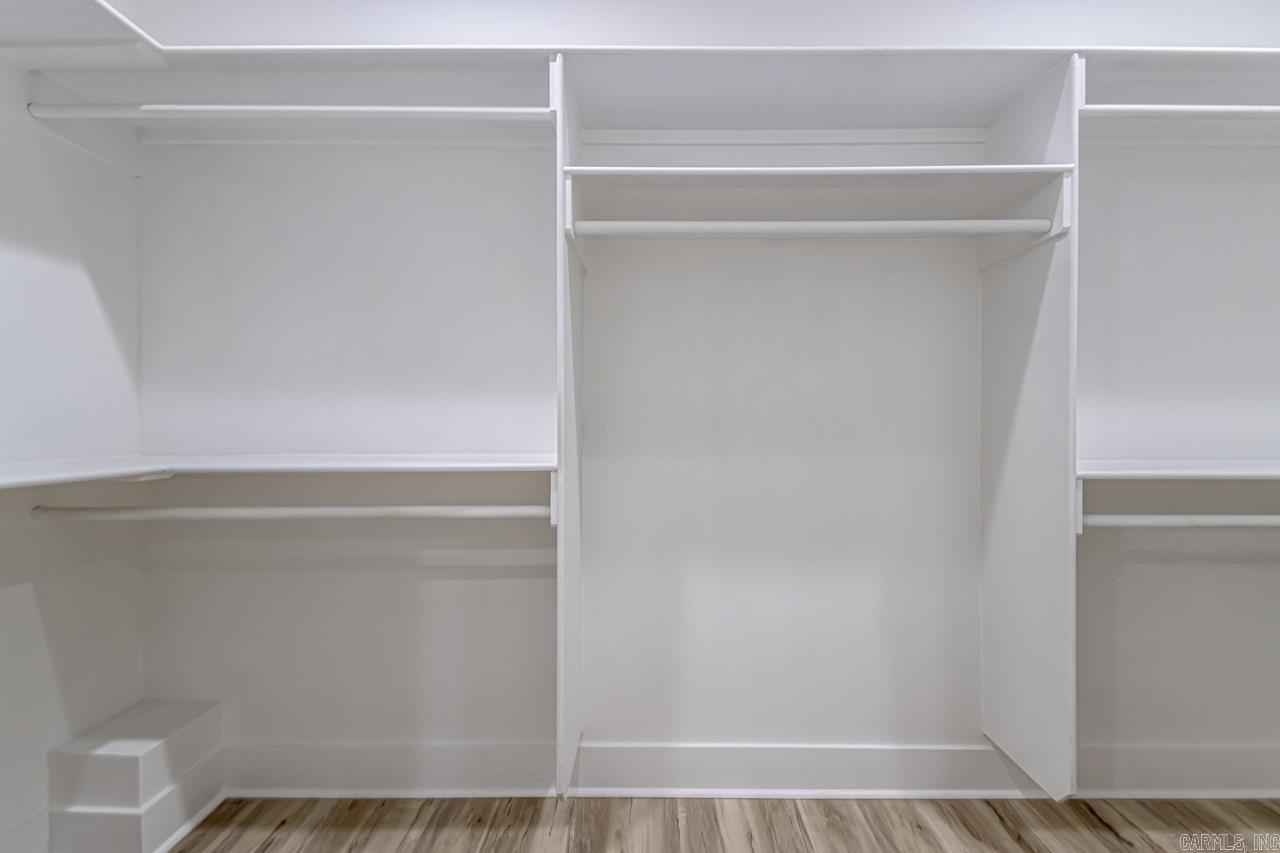 WALNUT VALLEY - Residential