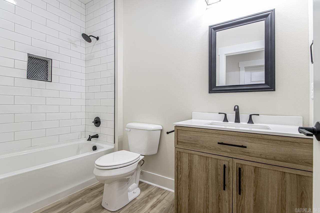 WALNUT VALLEY - Residential