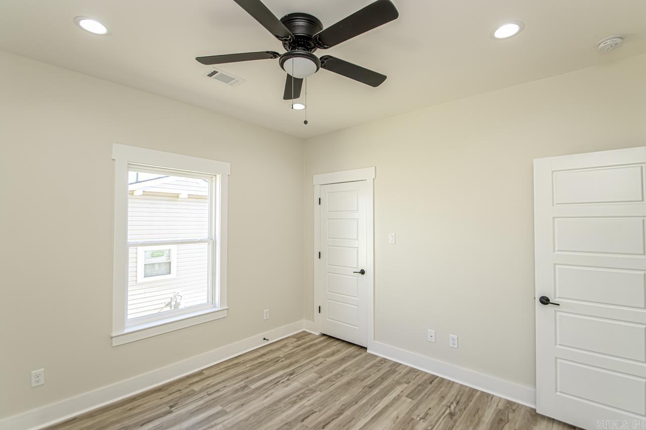 WALNUT VALLEY - Residential