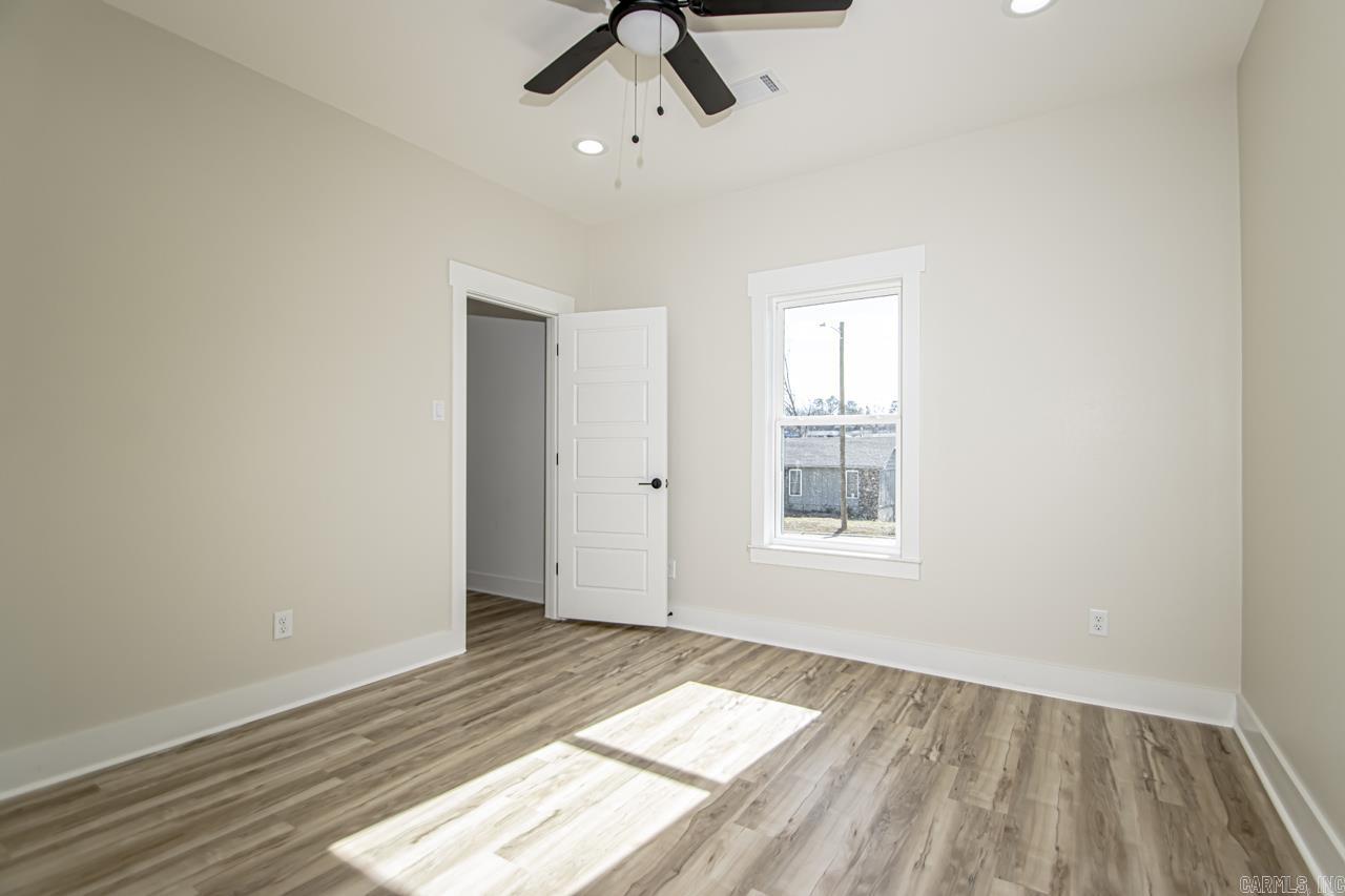 WALNUT VALLEY - Residential