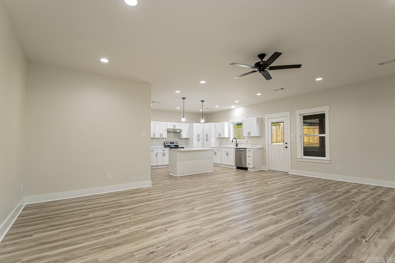 WALNUT VALLEY - Residential