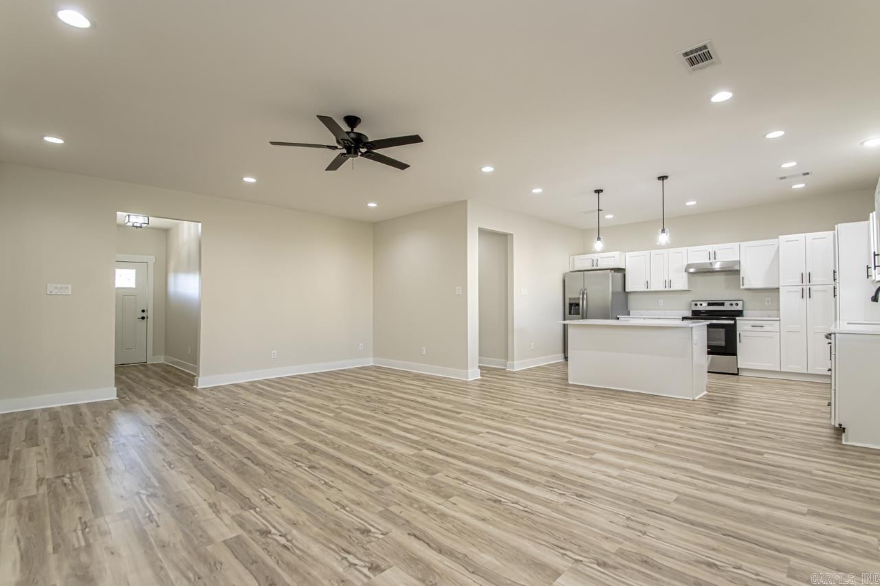 WALNUT VALLEY - Residential