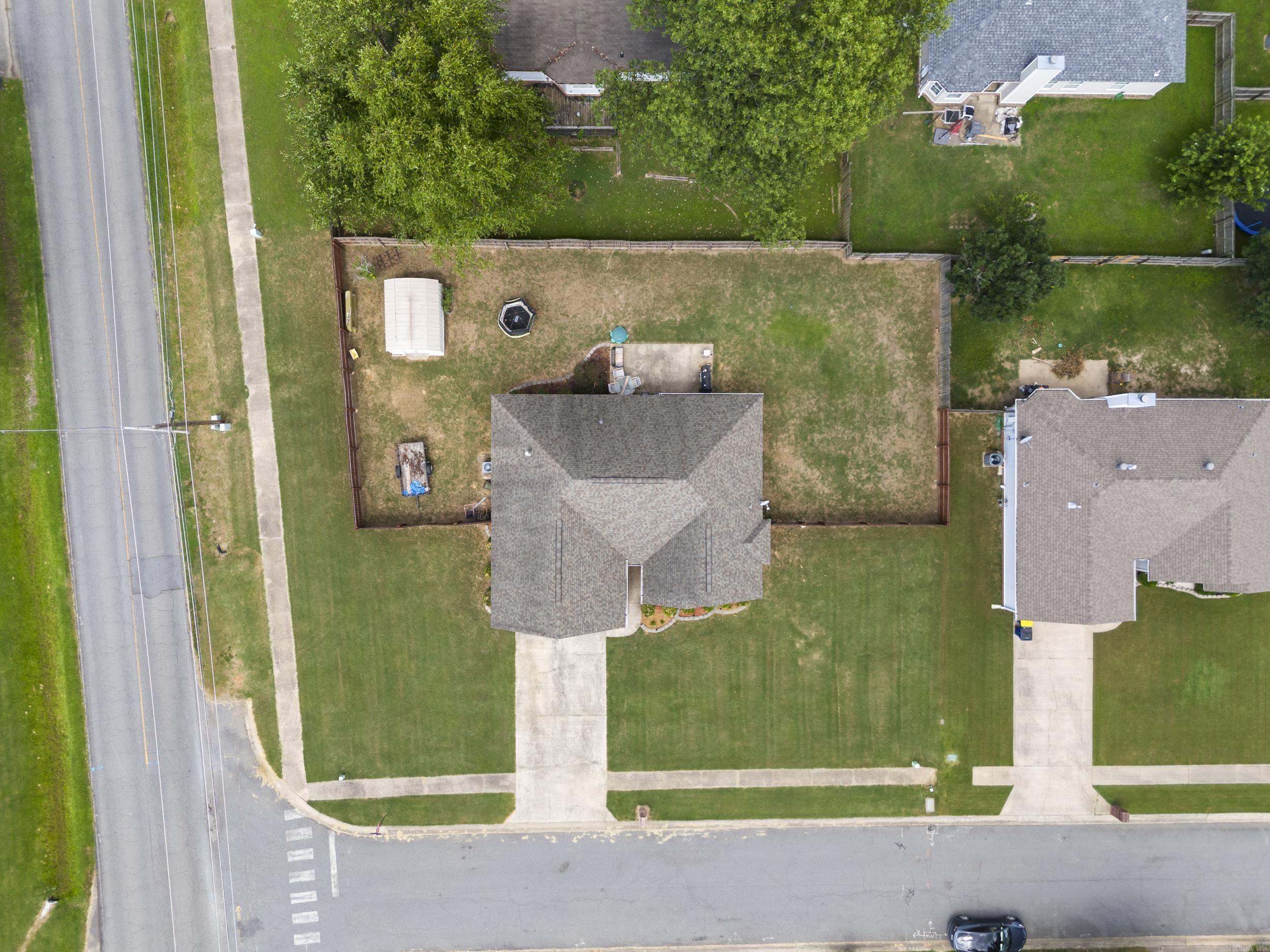 HUNTERS RUN - Residential