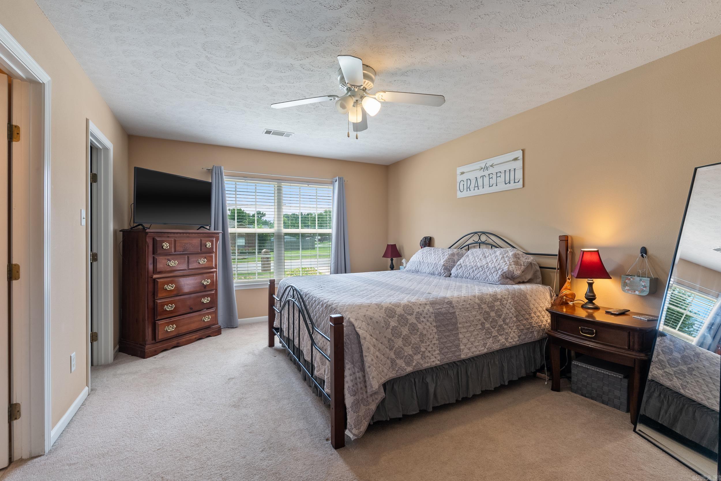 HUNTERS RUN - Residential