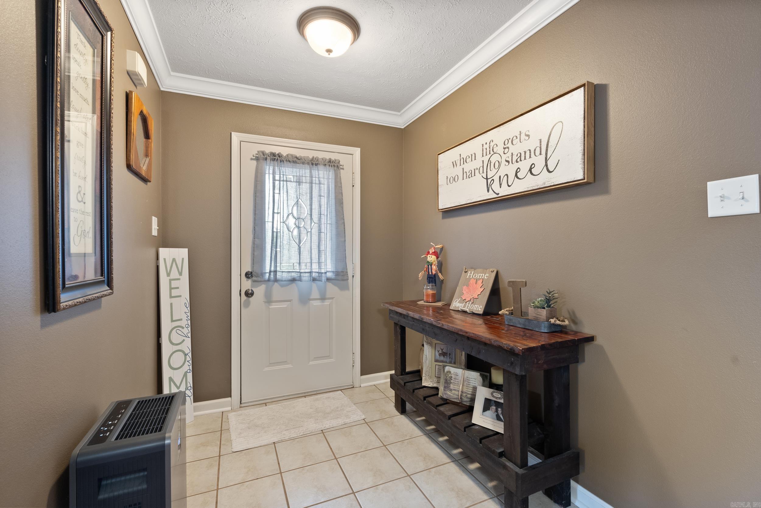 HUNTERS RUN - Residential