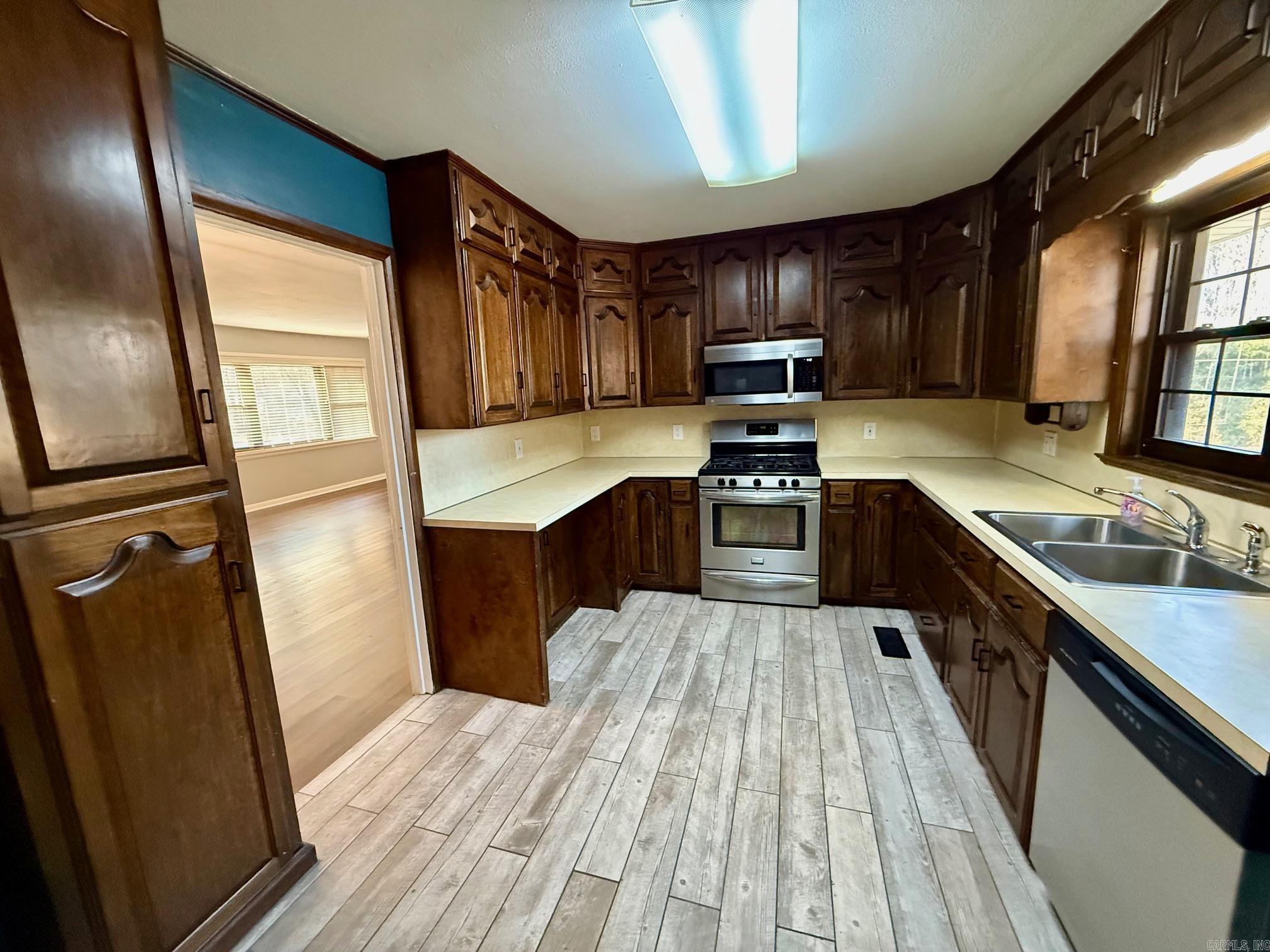 Lowery - Residential