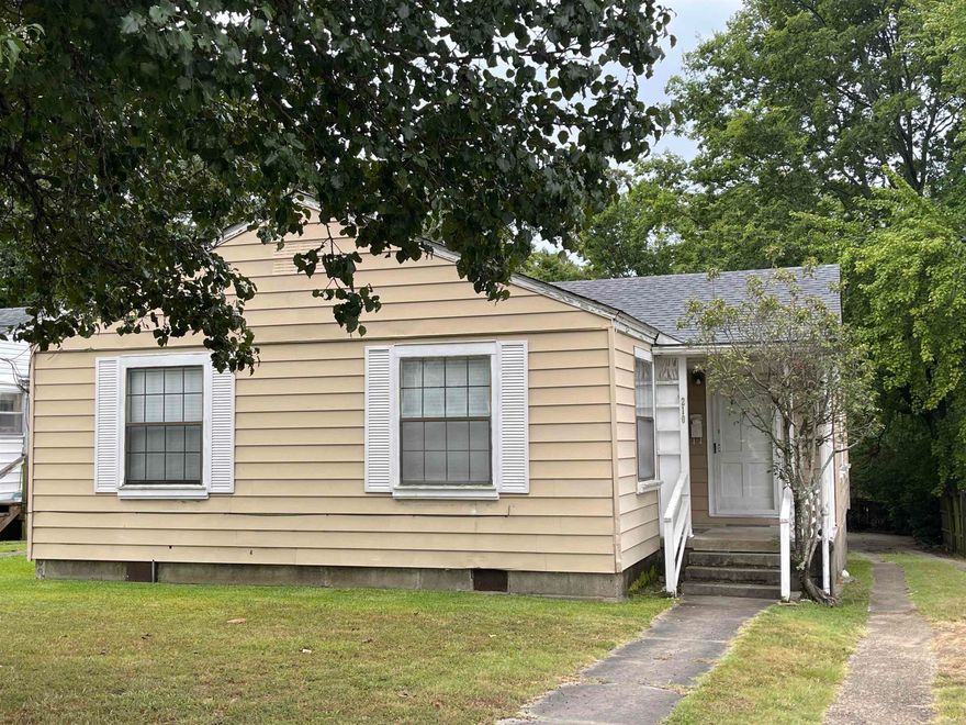 ATTENTION INVESTORS!!! Location, location, location!!  Charming duplex in Park Hill.  Each side has 1 BR and 1 Bath.  Plus the lot is 215' deep so someone might could build another duplex at the back??? Lots of possibilities!  Refrigerators and washers and dryers stay in both units. One unit is now vacant and other unit will be vacant before closing.  Architectural shingles. Unit A water heater 2018 and Unit B water heater 2023.  See Agent Remarks and Showing Remarks.