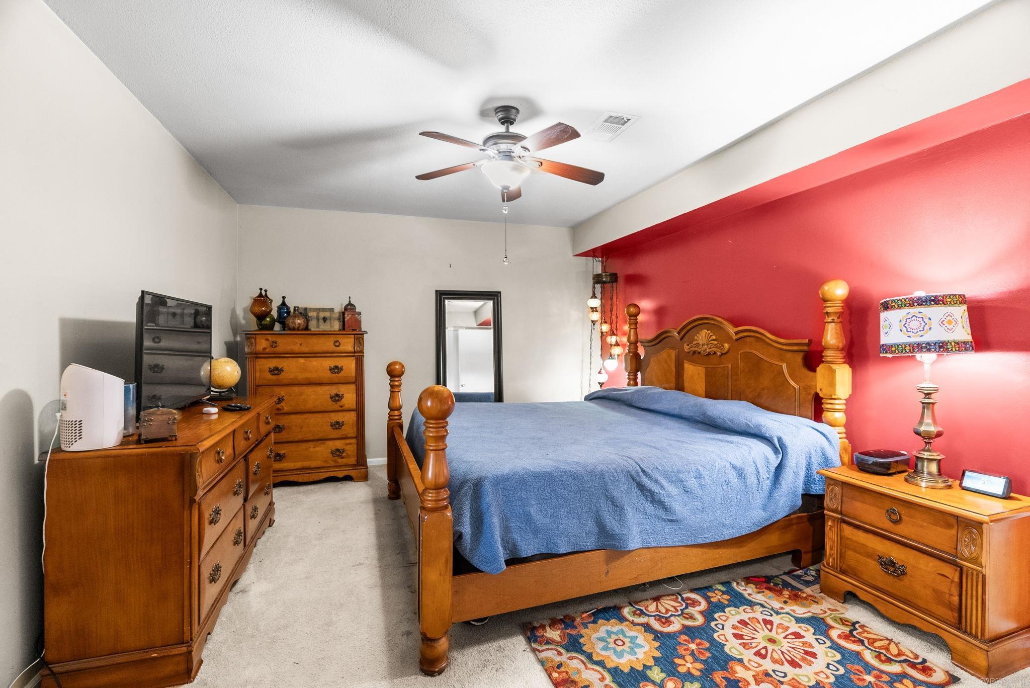 PLEASANT FOREST - Residential