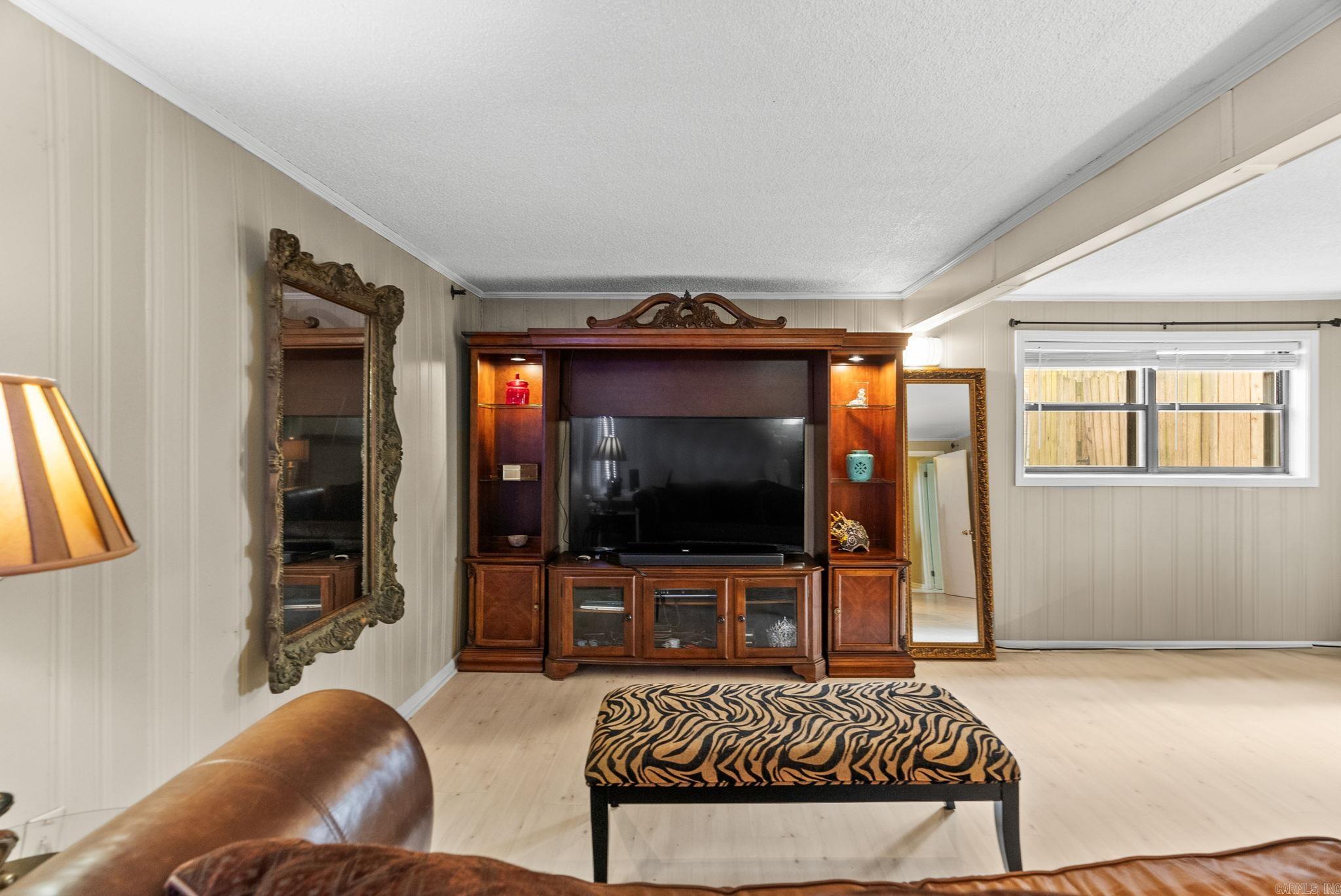 PLEASANT FOREST - Residential