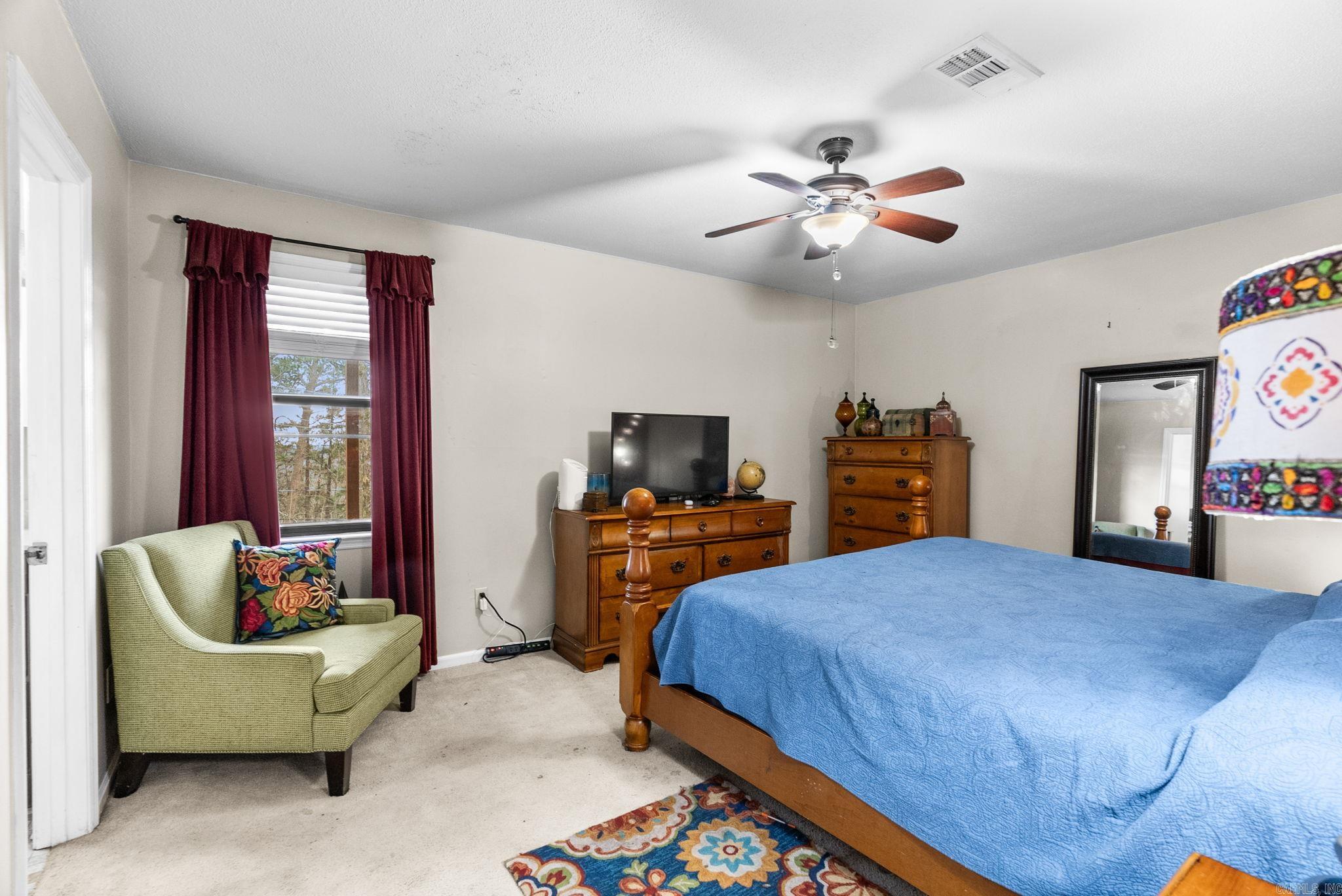 PLEASANT FOREST - Residential