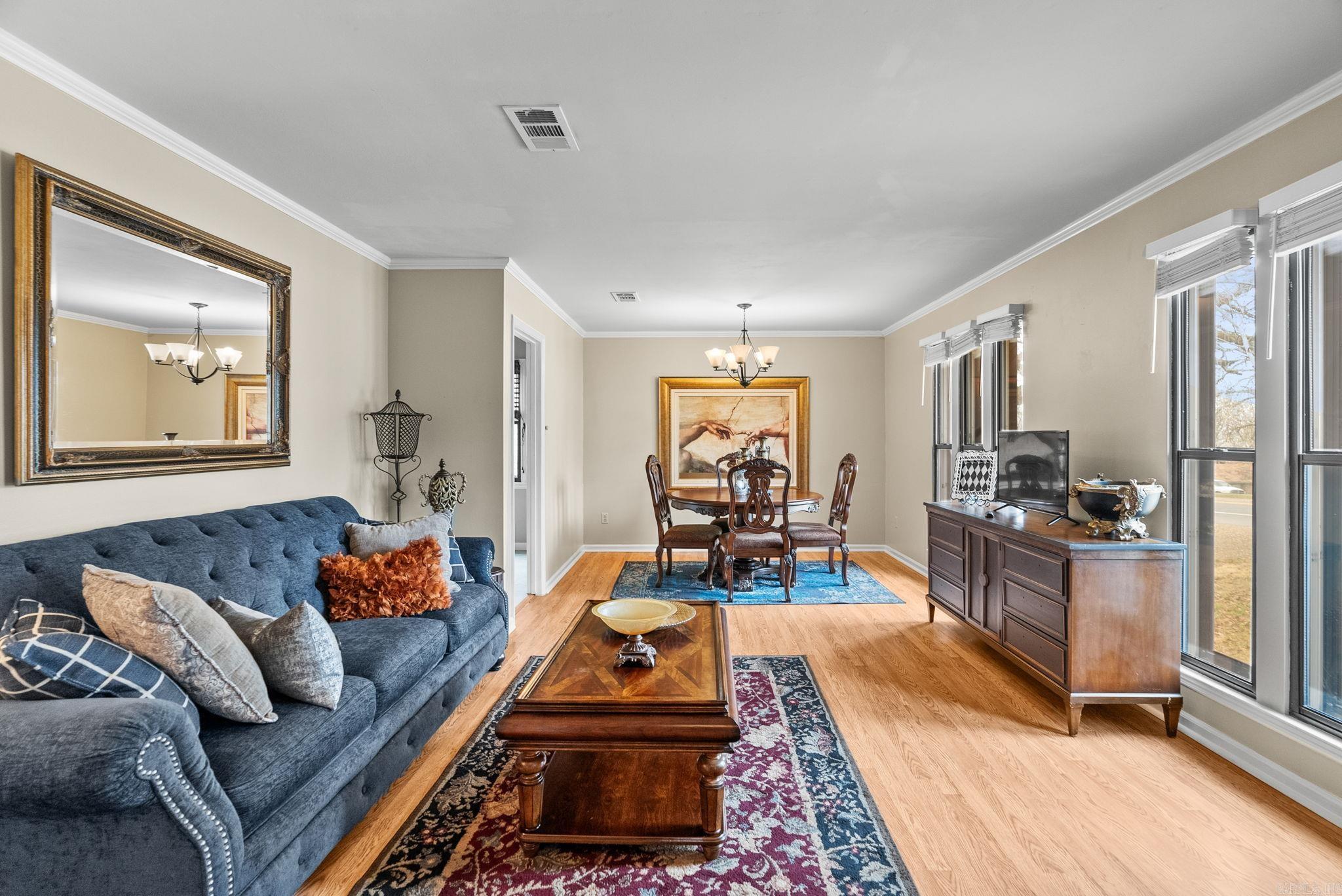 PLEASANT FOREST - Residential