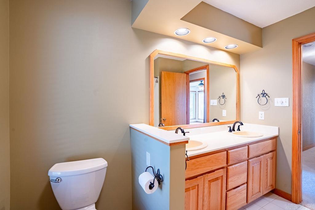 DIAMOND BLUFF ESTATES EAST - Residential