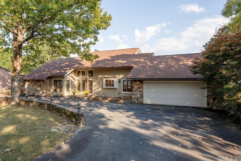 DIAMOND BLUFF ESTATES EAST - Residential