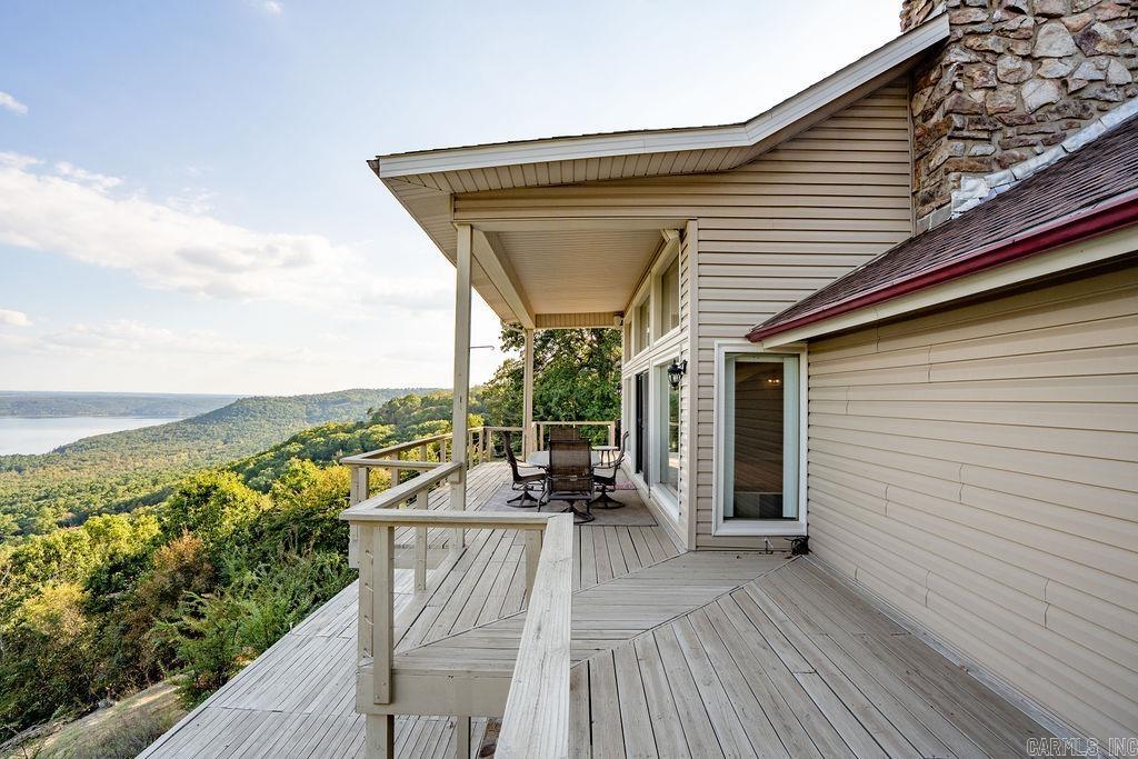 DIAMOND BLUFF ESTATES EAST - Residential