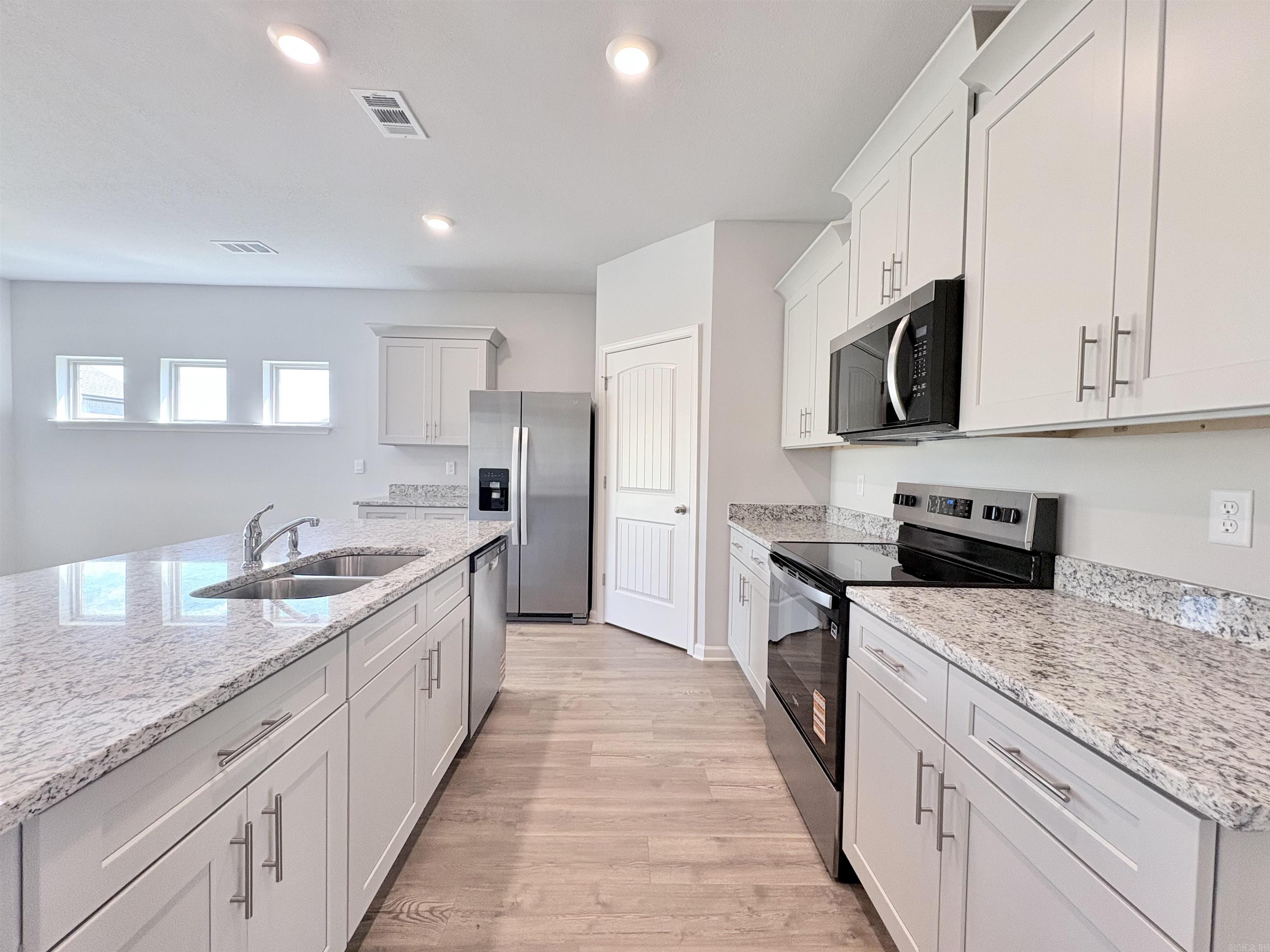 Southern Oaks - Residential