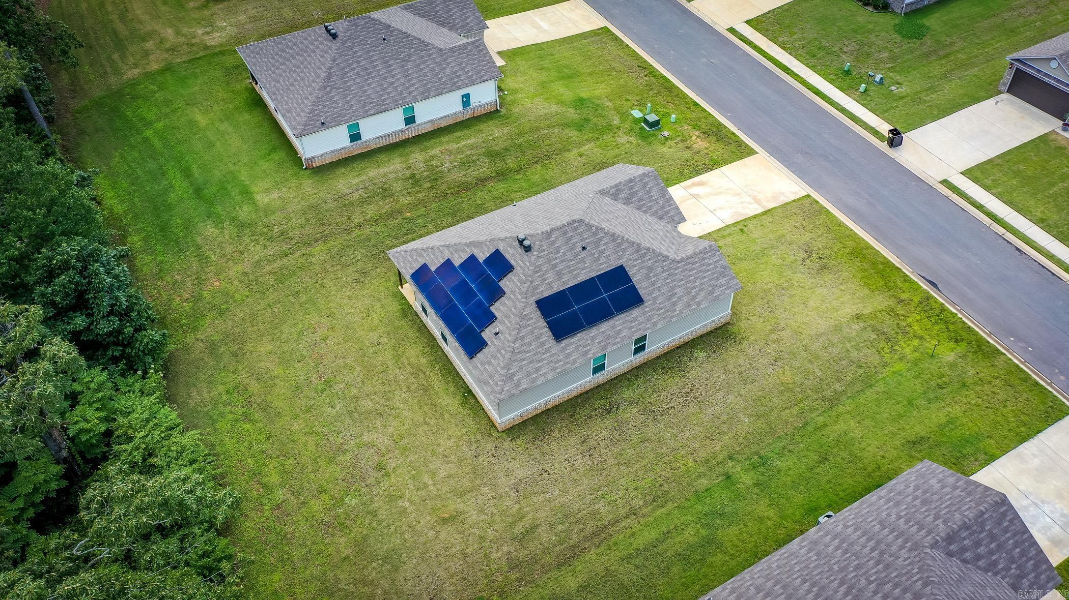 OAKLAND GROVE ESTATES - Residential Lease