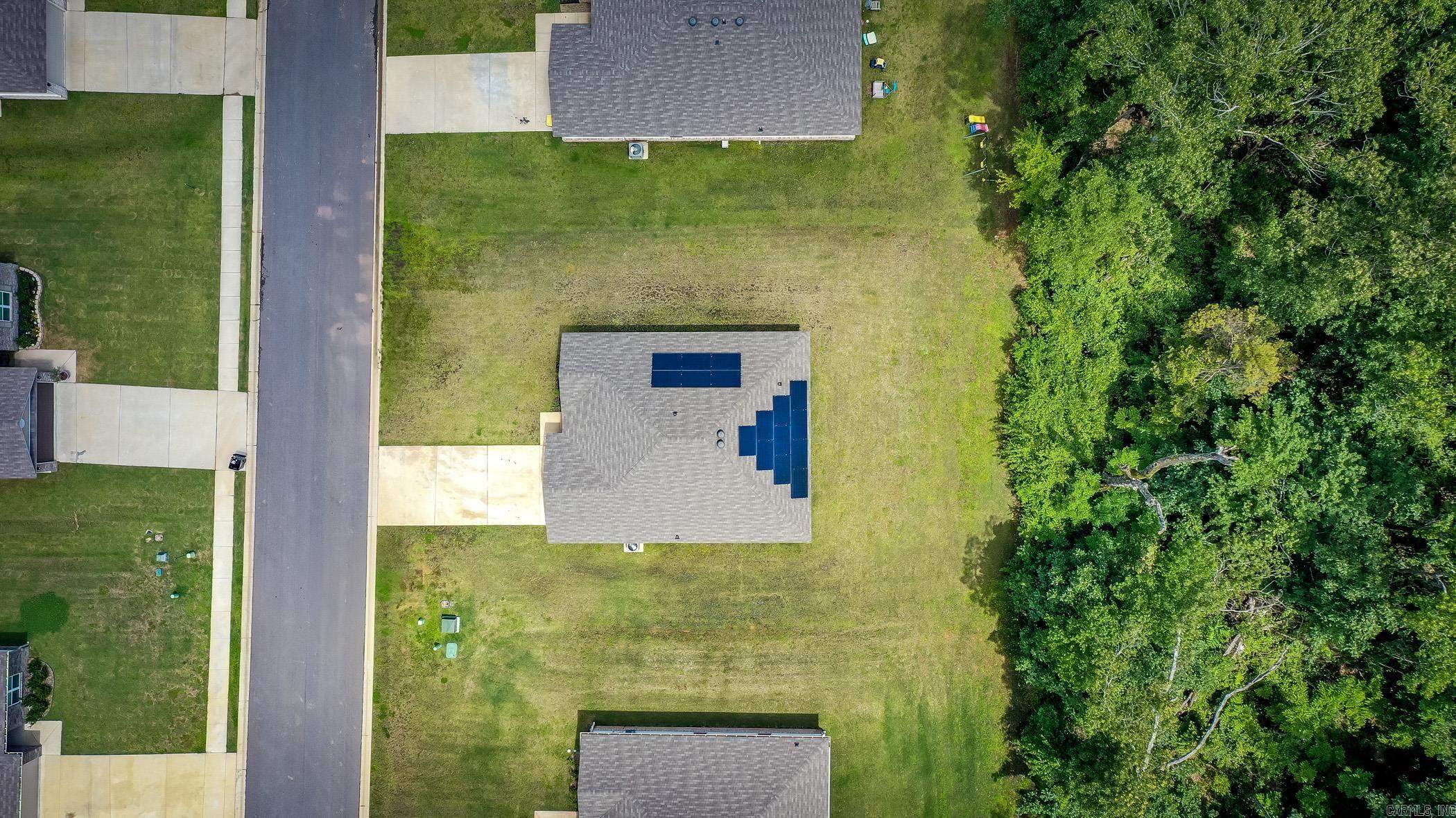 OAKLAND GROVE ESTATES - Residential Lease