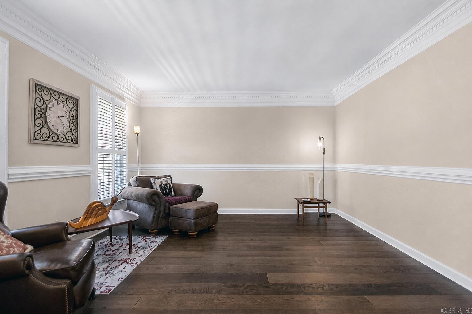 LONGLEA - Residential