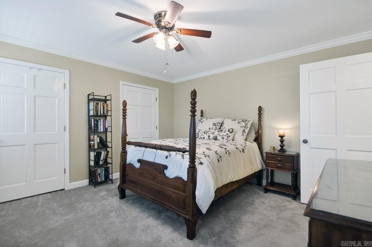 LONGLEA - Residential