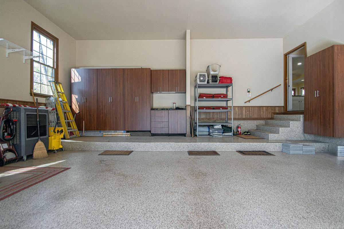LONGLEA - Residential