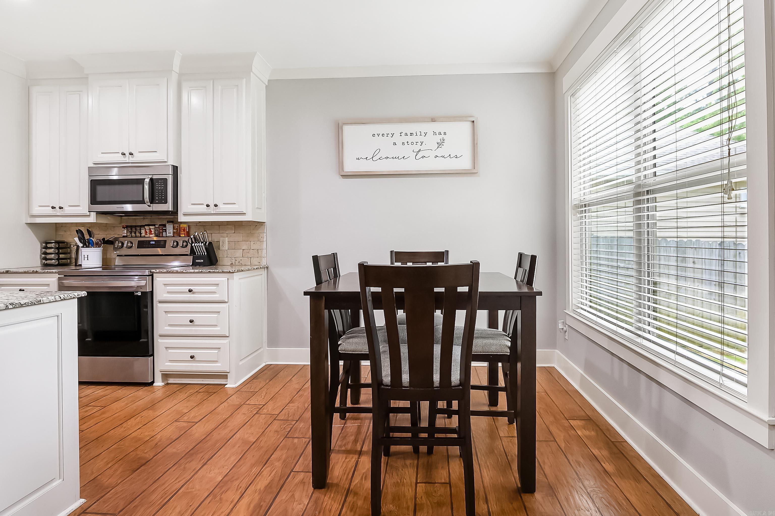 HALEY COURT - Residential