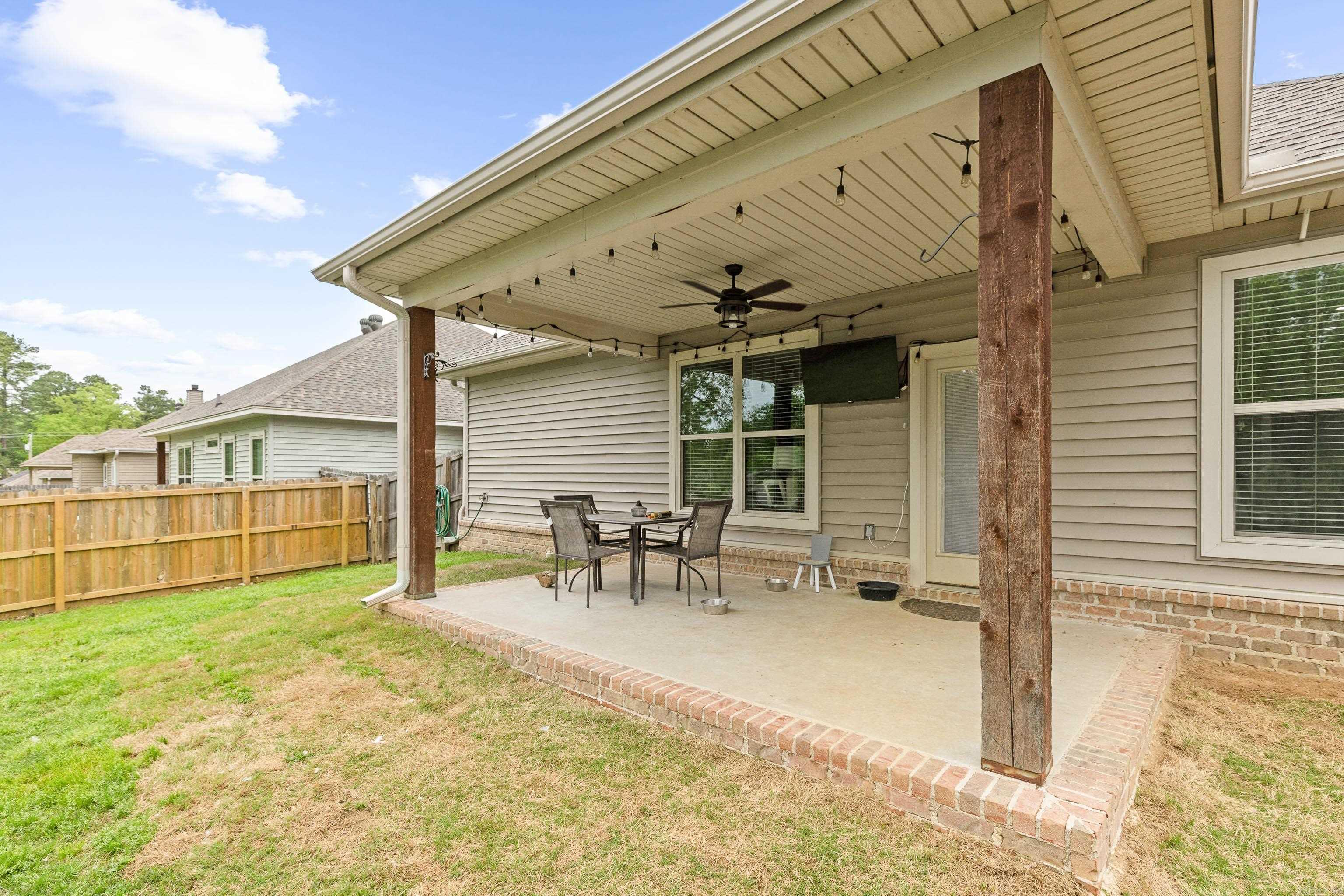 HALEY COURT - Residential