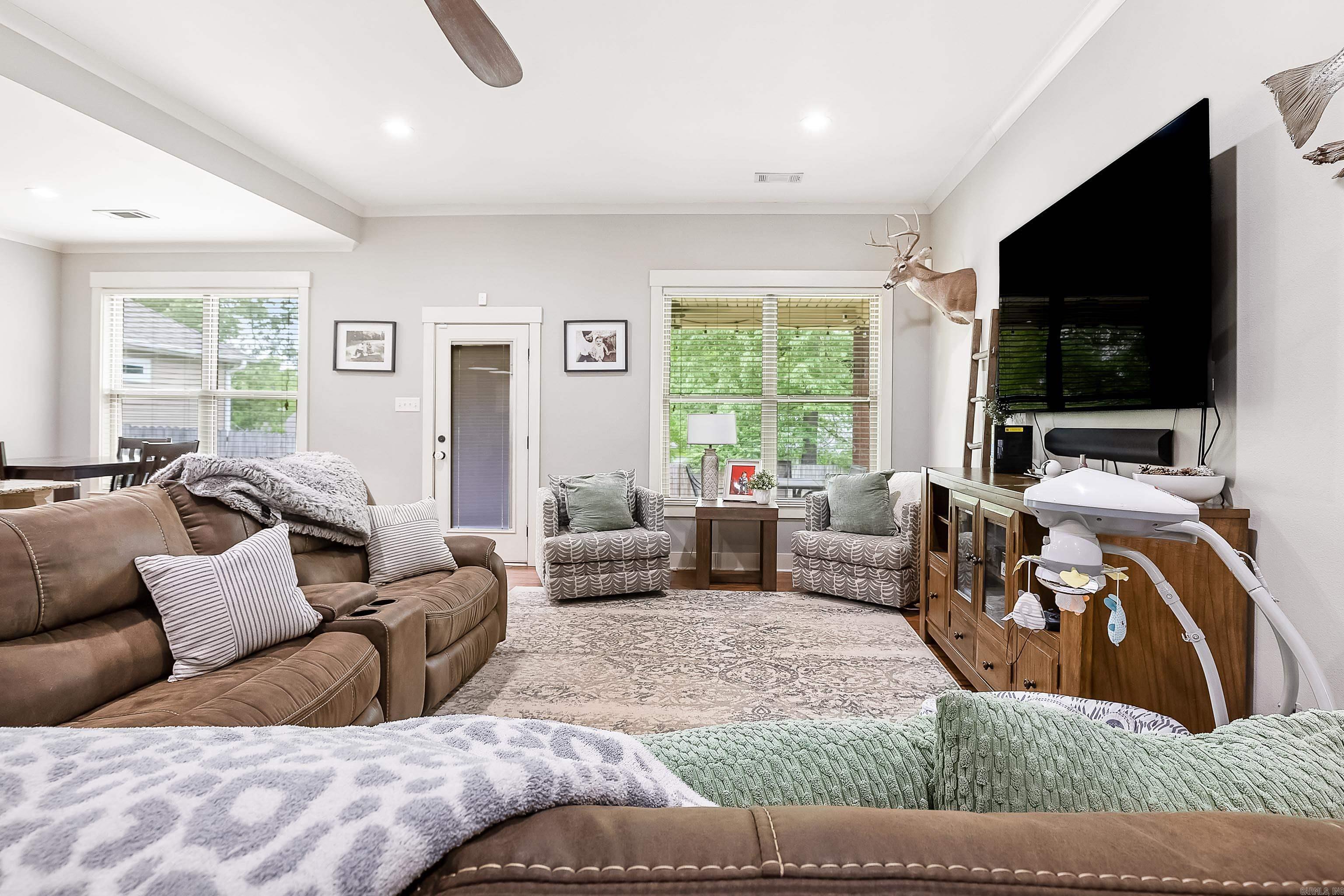 HALEY COURT - Residential