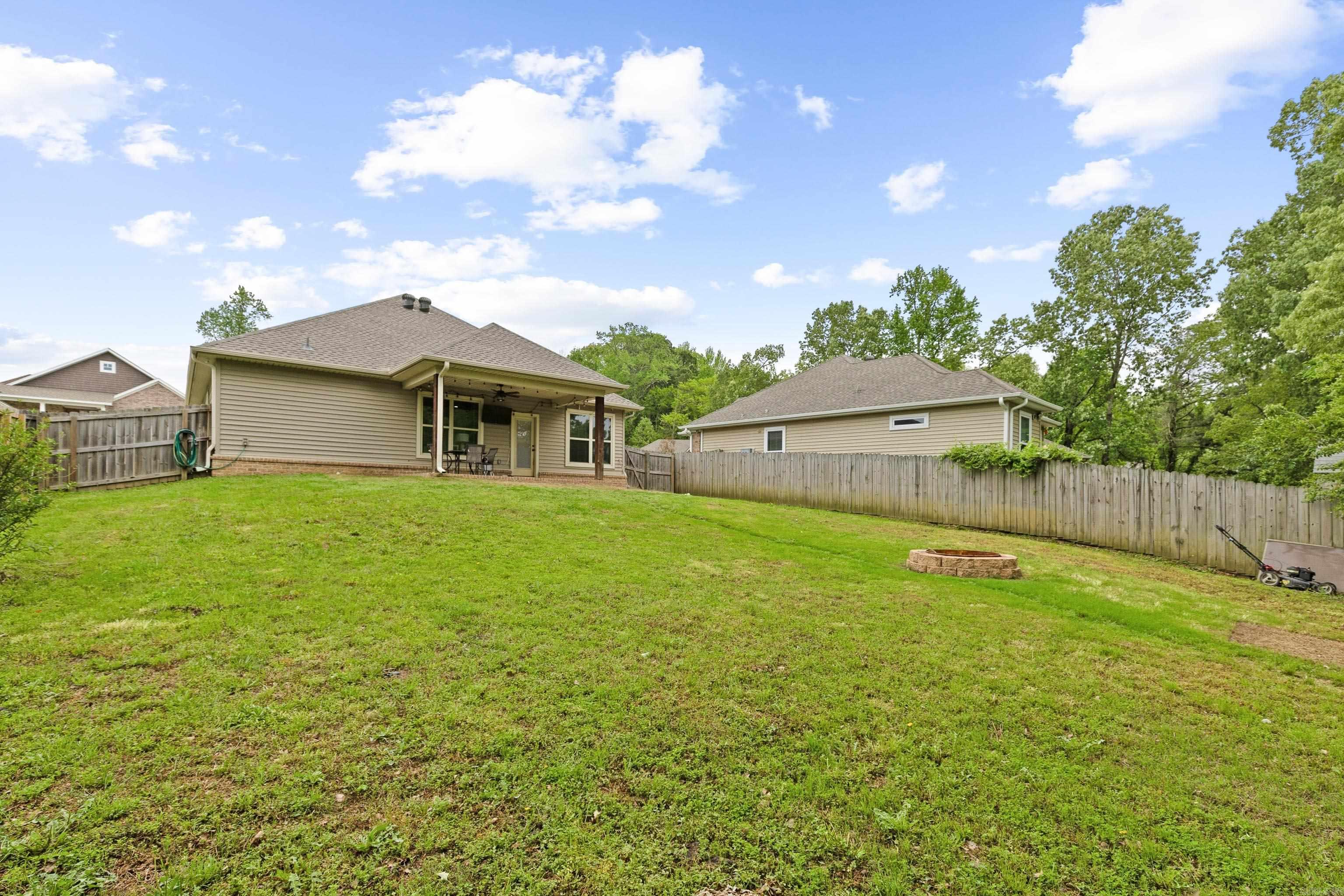 HALEY COURT - Residential