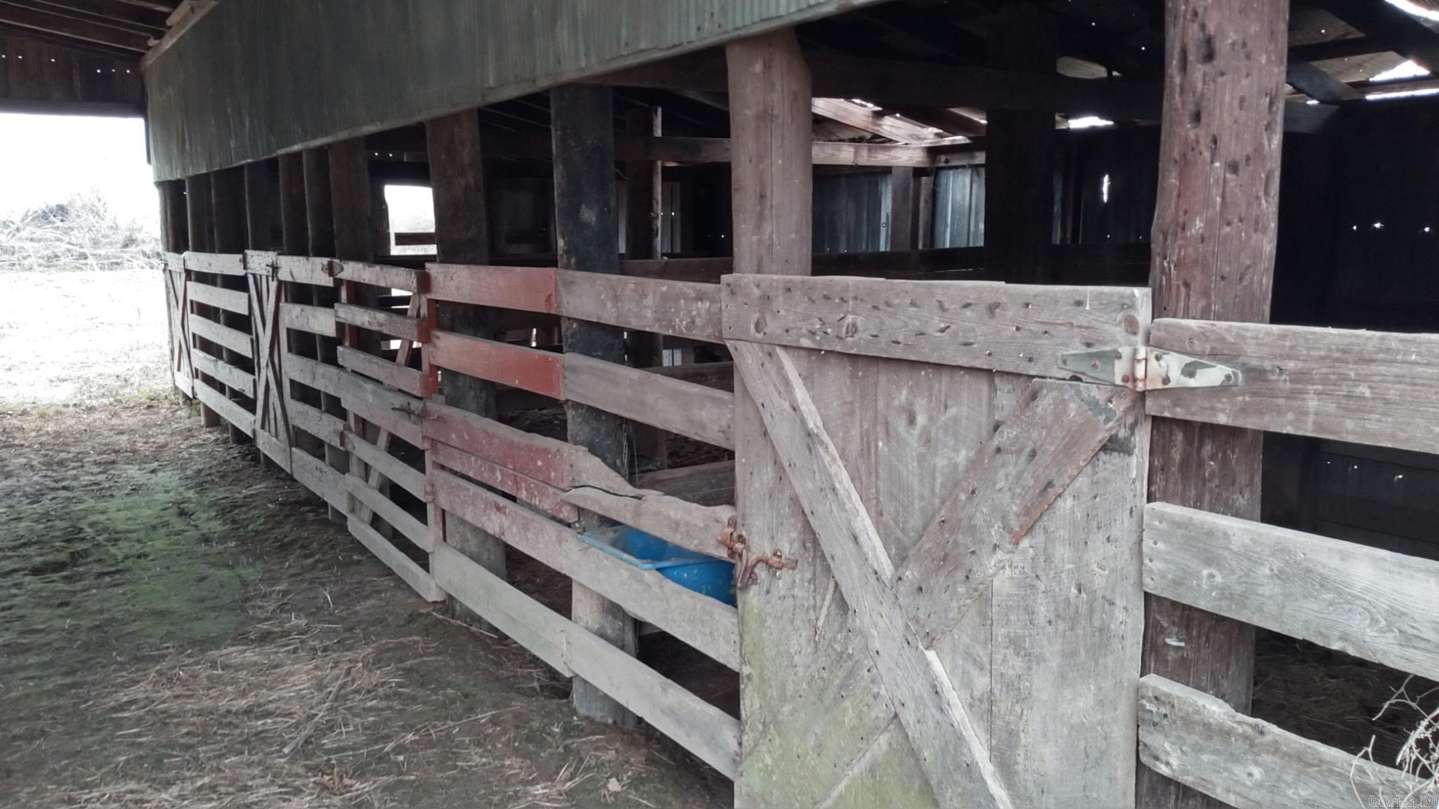 Metes & Bounds - Land