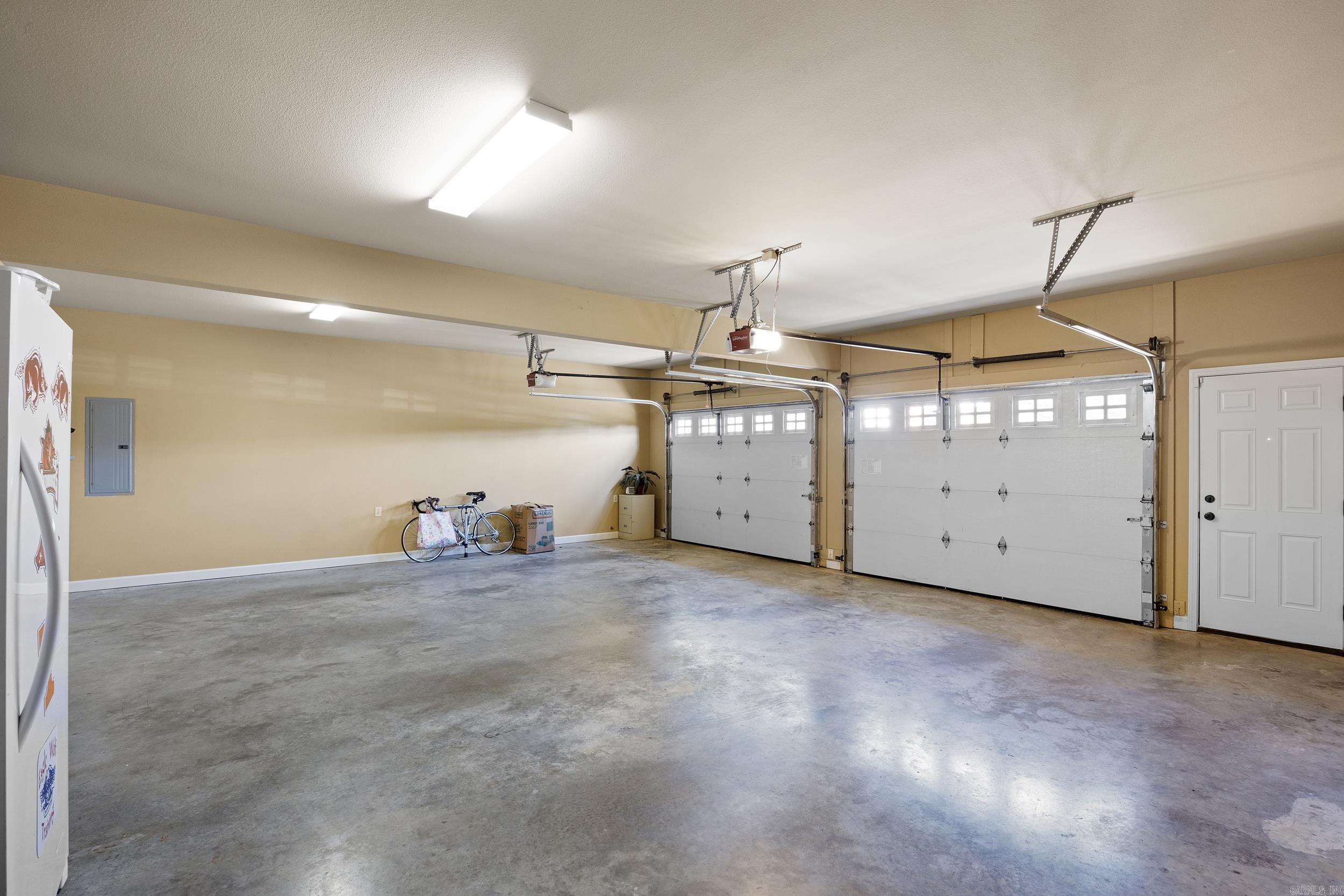 WOODRIDGE ATTEBERY - Residential