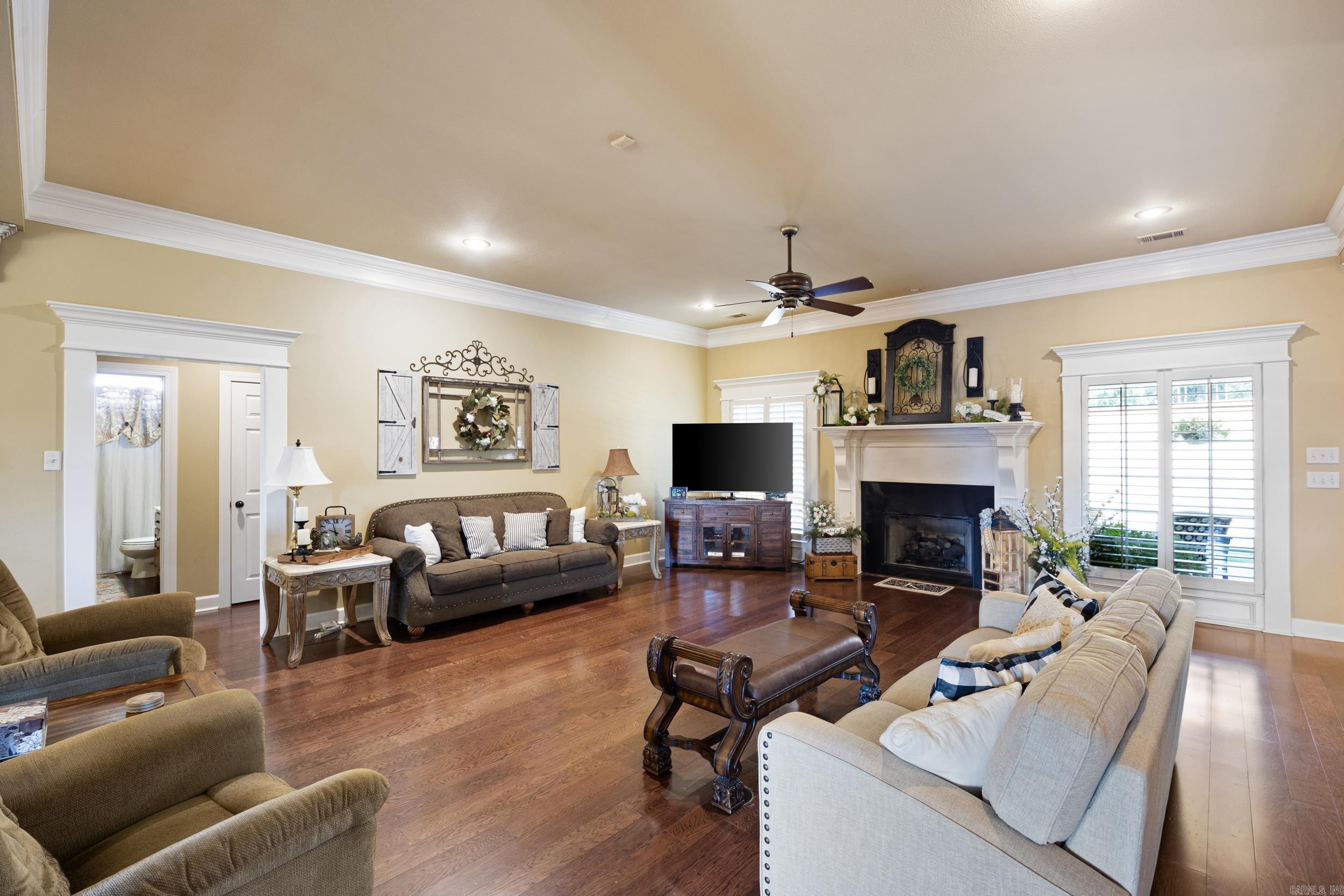 WOODRIDGE ATTEBERY - Residential