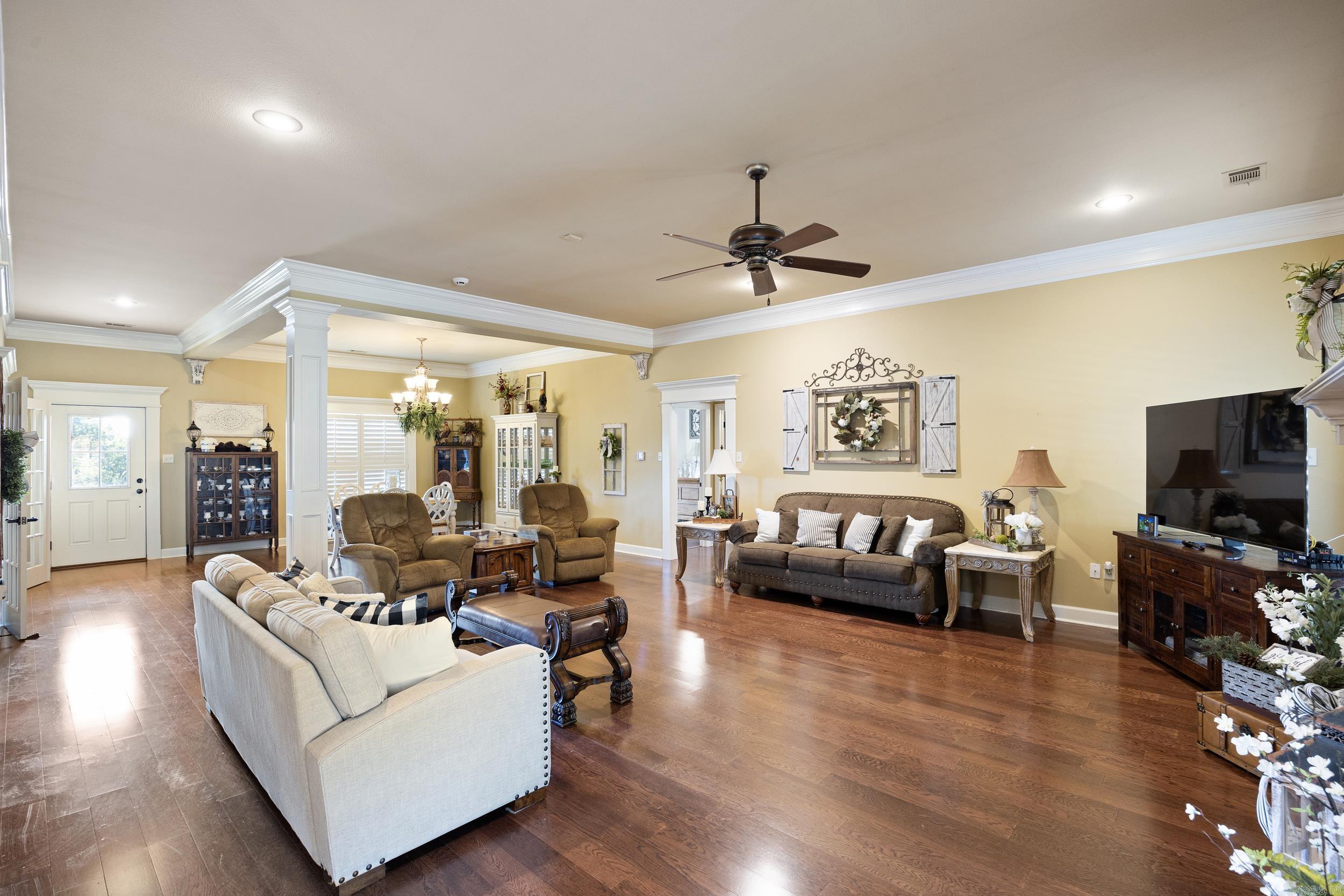 WOODRIDGE ATTEBERY - Residential