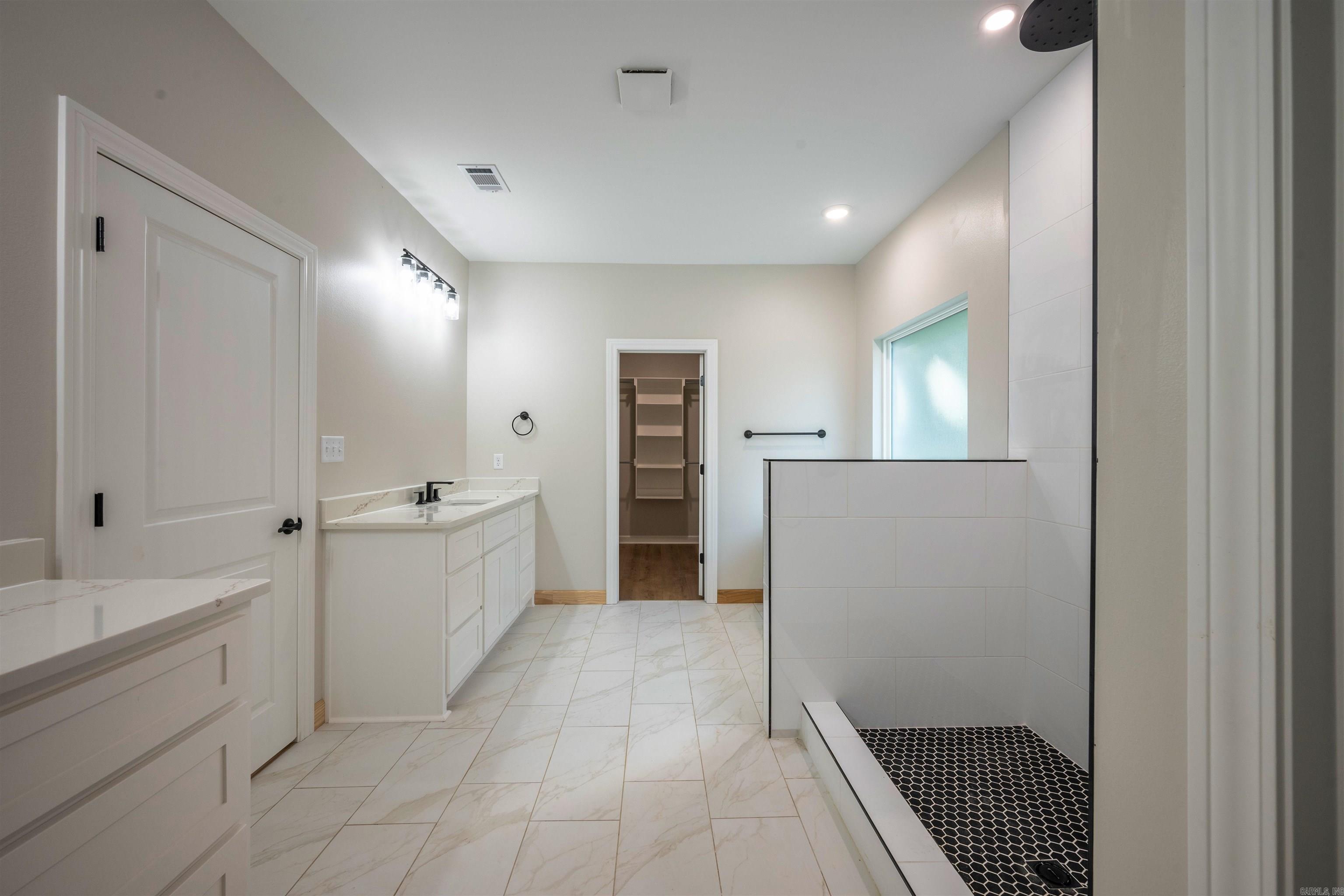 Mountain Ridge - Residential