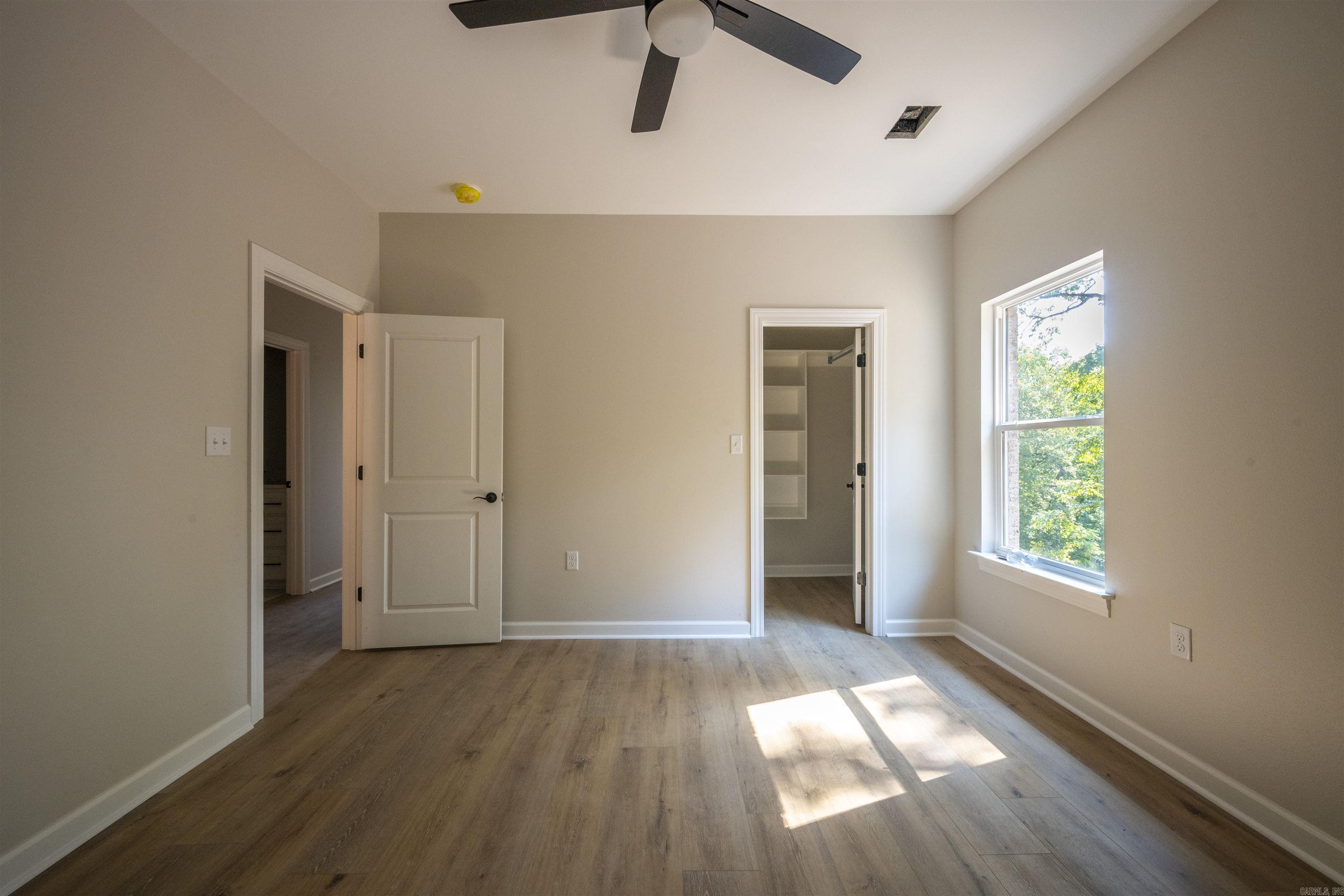 Mountain Ridge - Residential