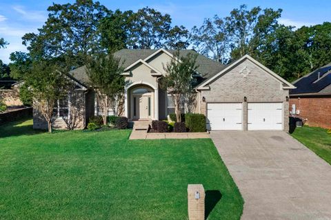 Photo of 2949 Maelstrom Circle, Sherwood, AR 72120 (MLS # 25042578)