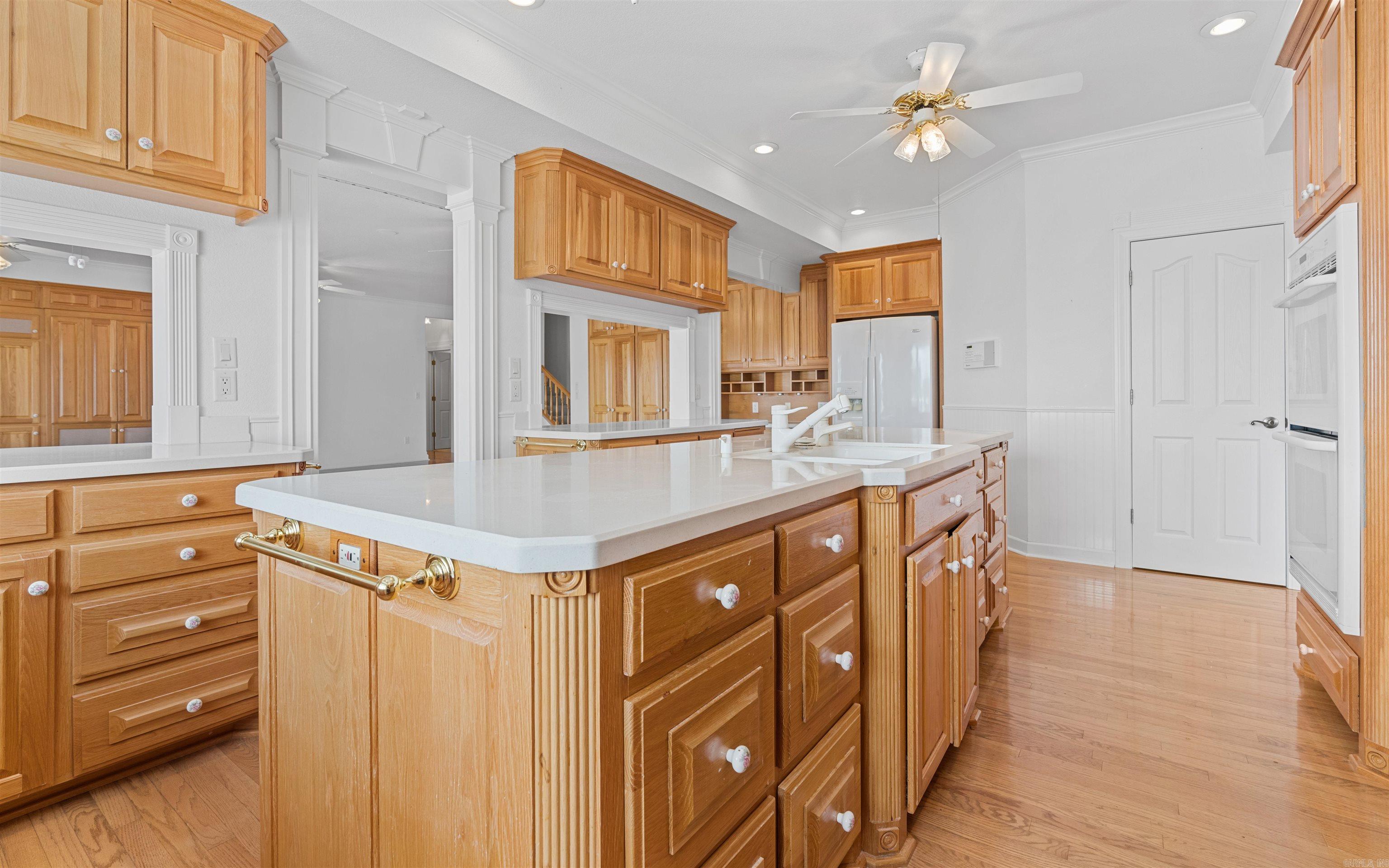 Guindola - Residential