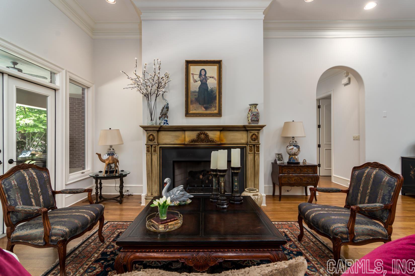 HICKORY CREEK - Residential