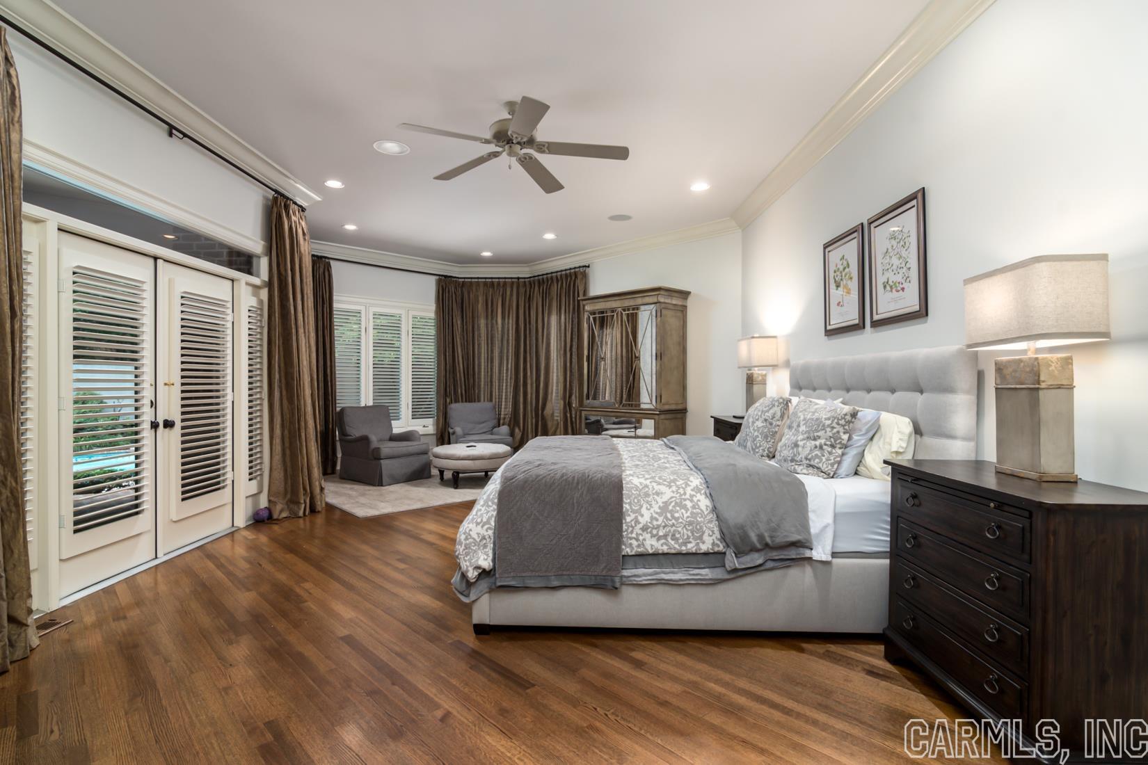 HICKORY CREEK - Residential
