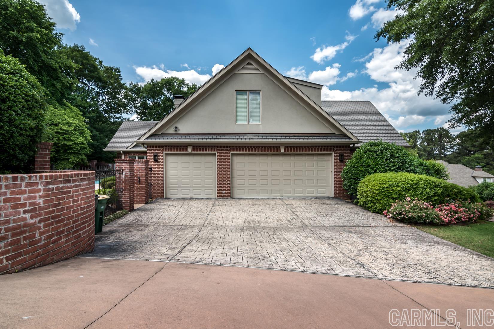 HICKORY CREEK - Residential
