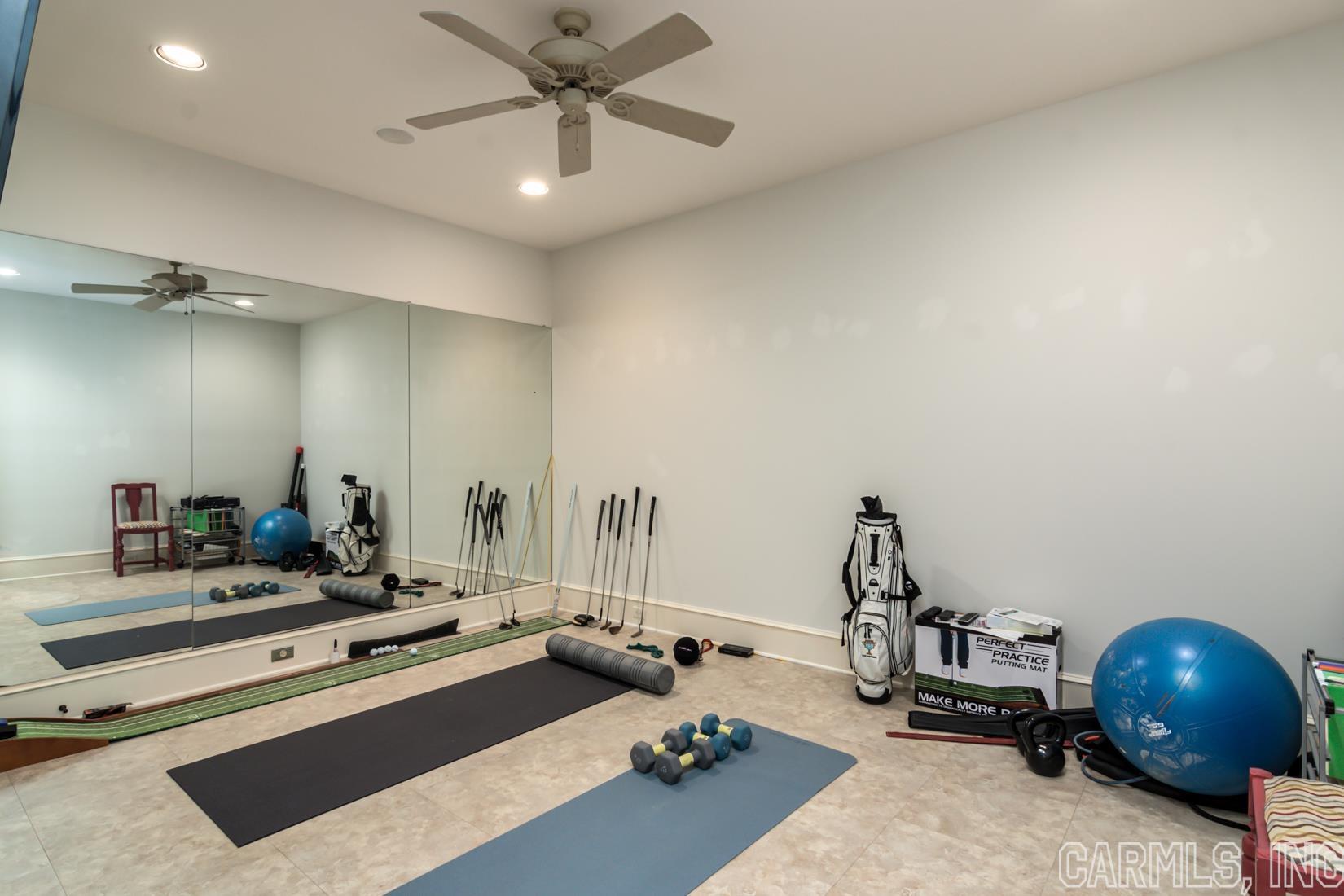 HICKORY CREEK - Residential