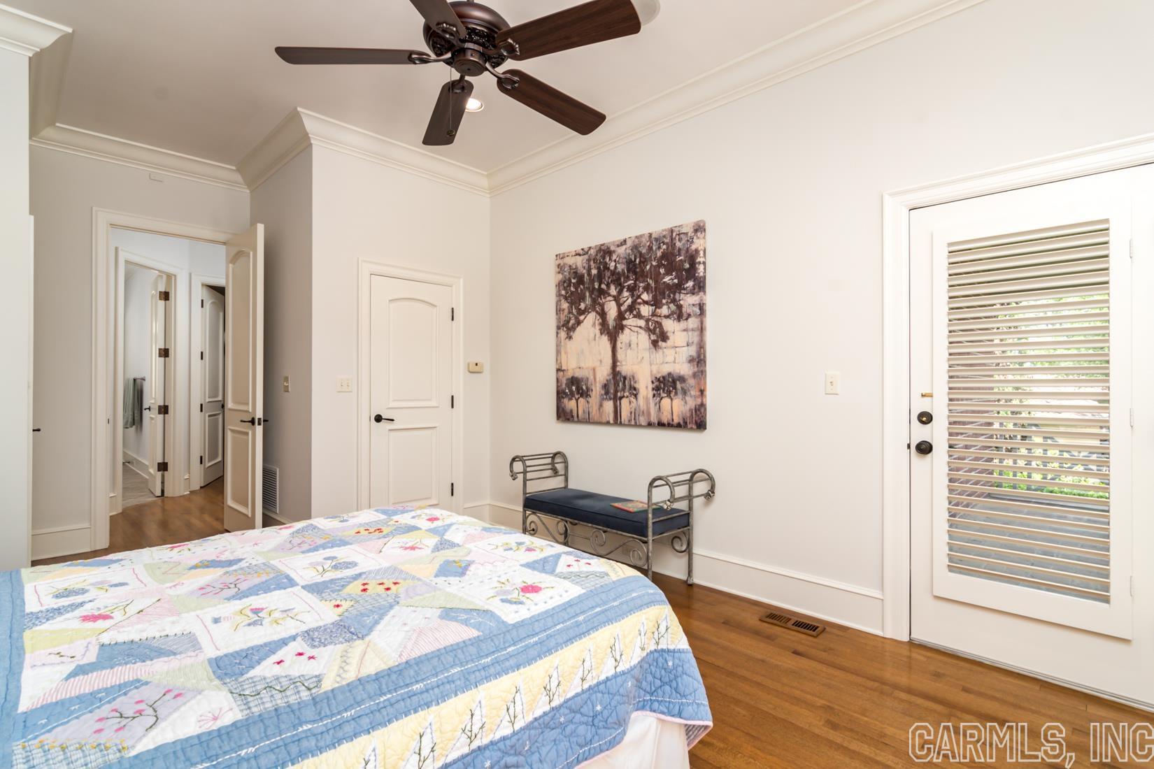 HICKORY CREEK - Residential