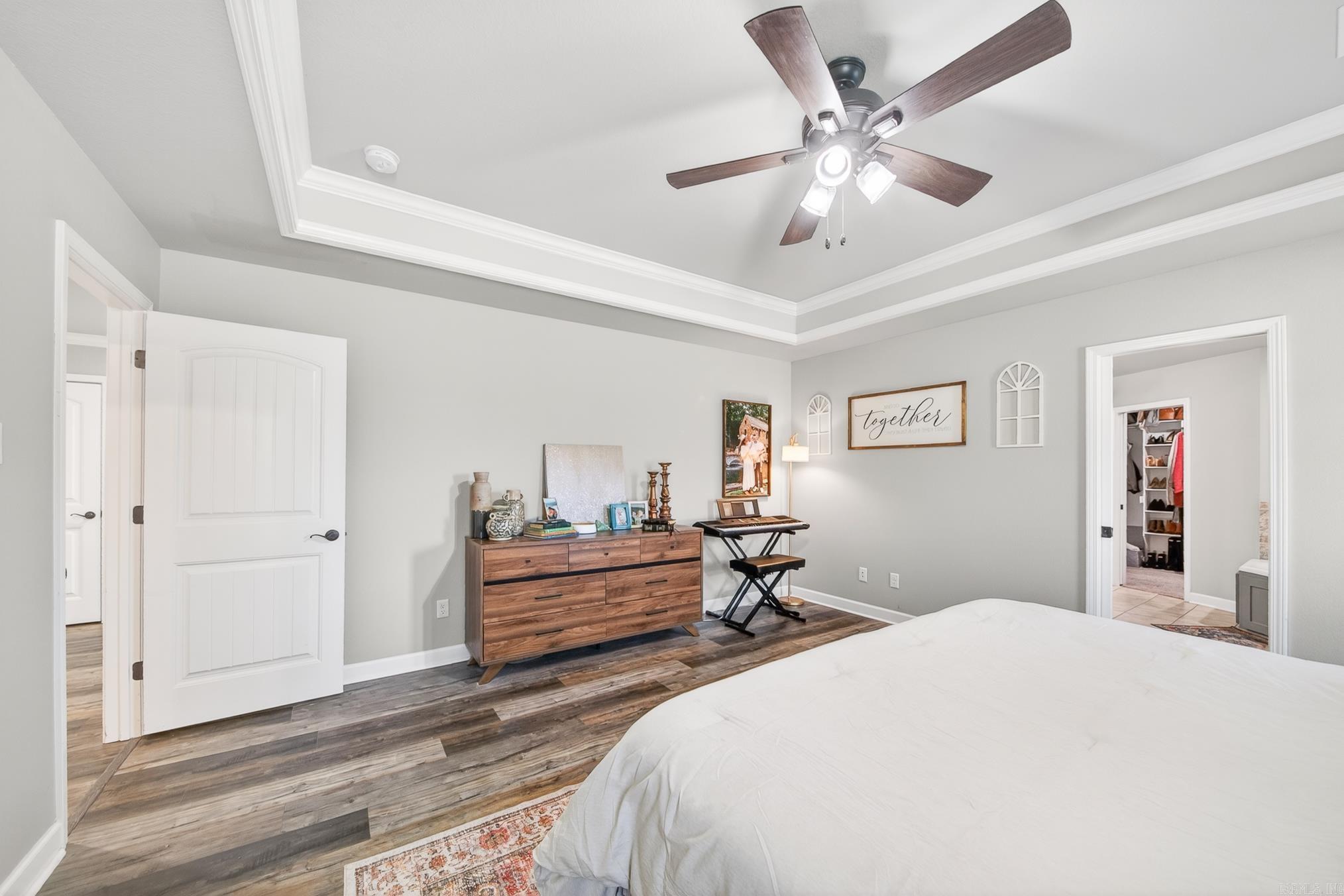 HERITAGE MEADOWS - Residential