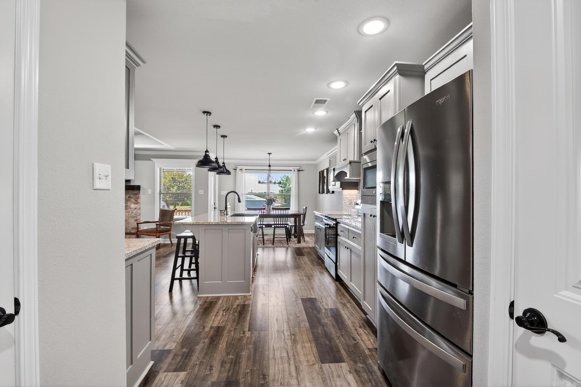 HERITAGE MEADOWS - Residential