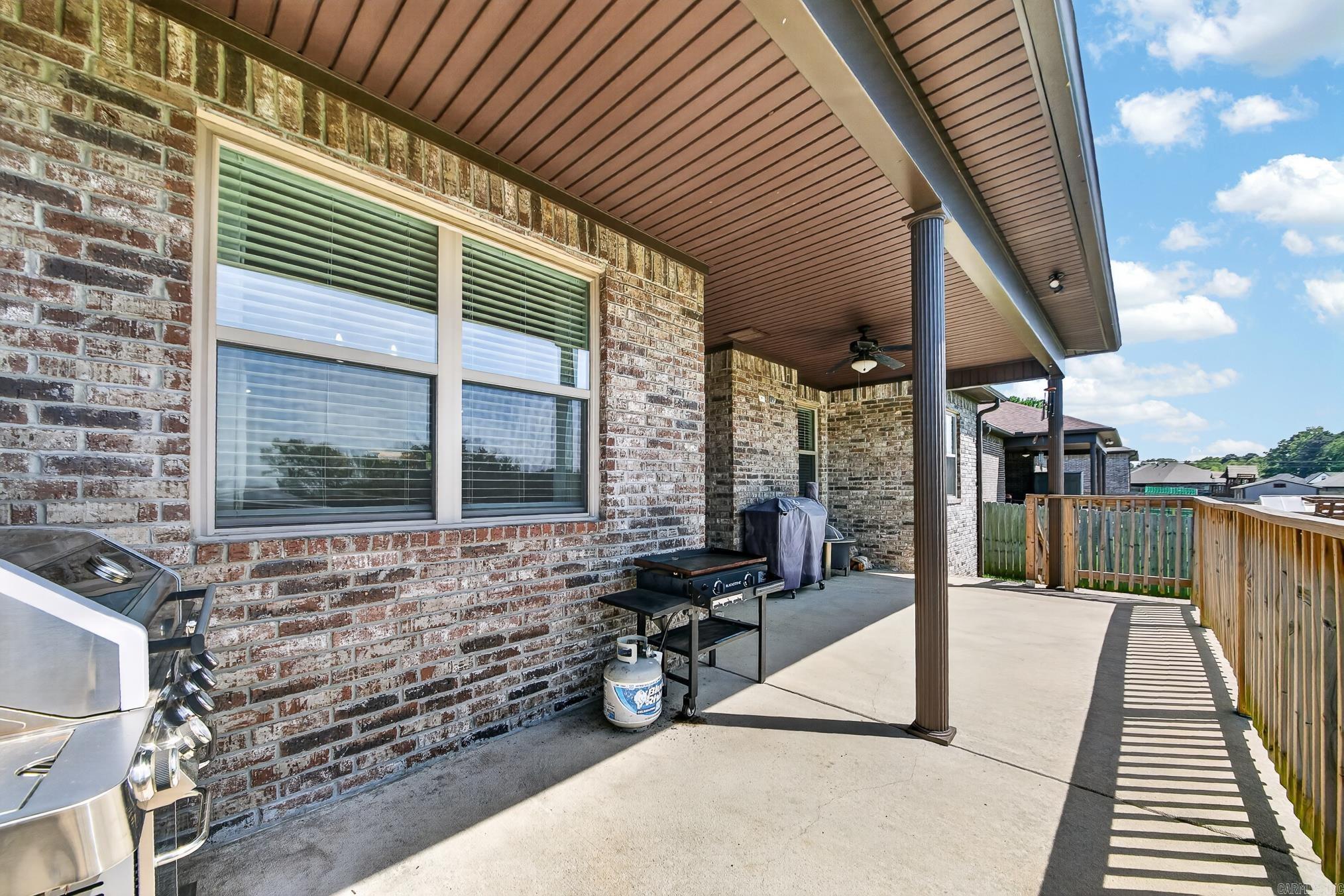 HERITAGE MEADOWS - Residential