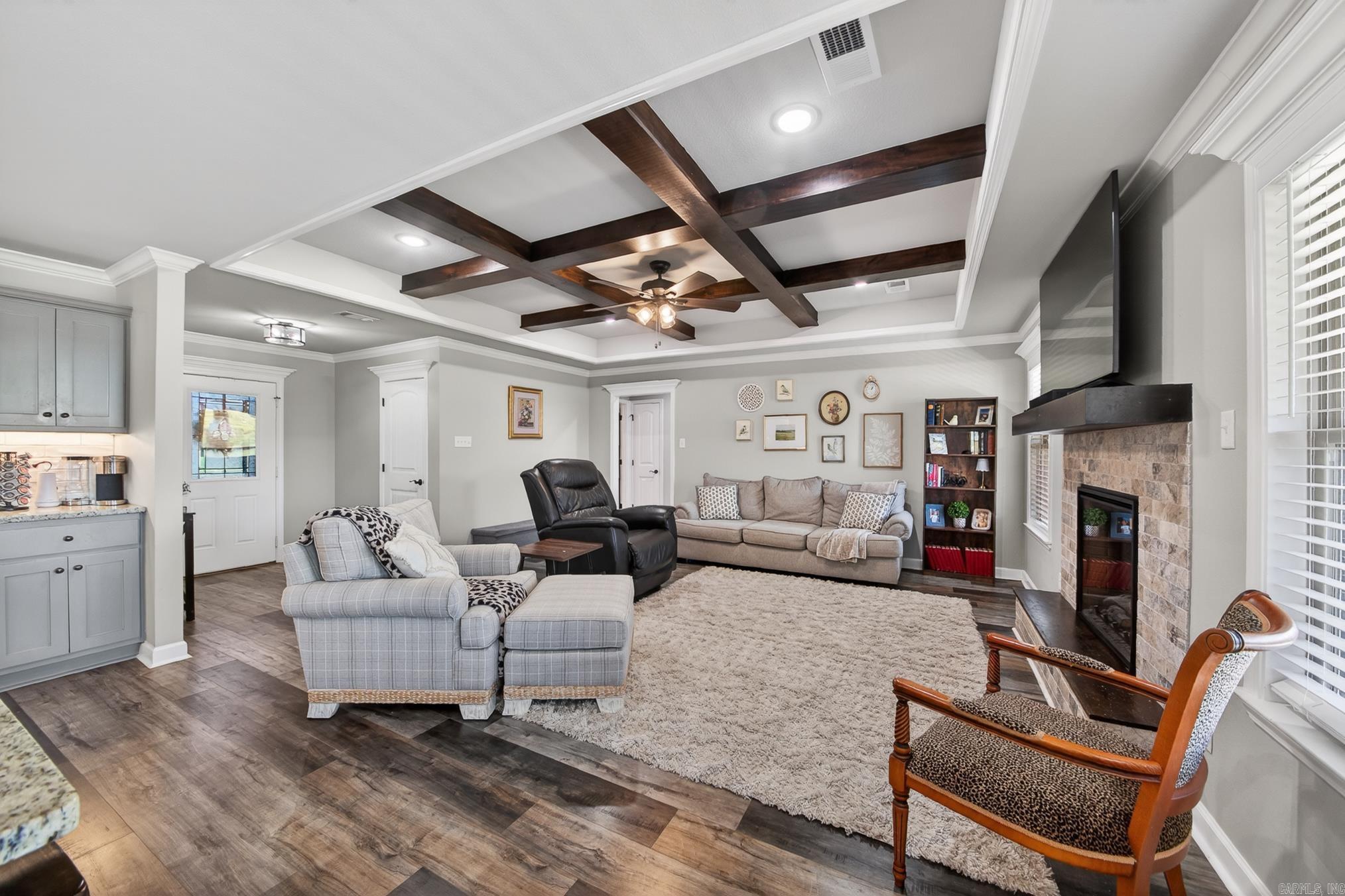 HERITAGE MEADOWS - Residential