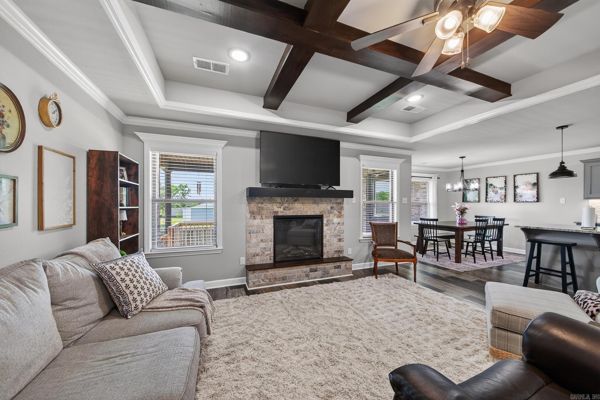 HERITAGE MEADOWS - Residential