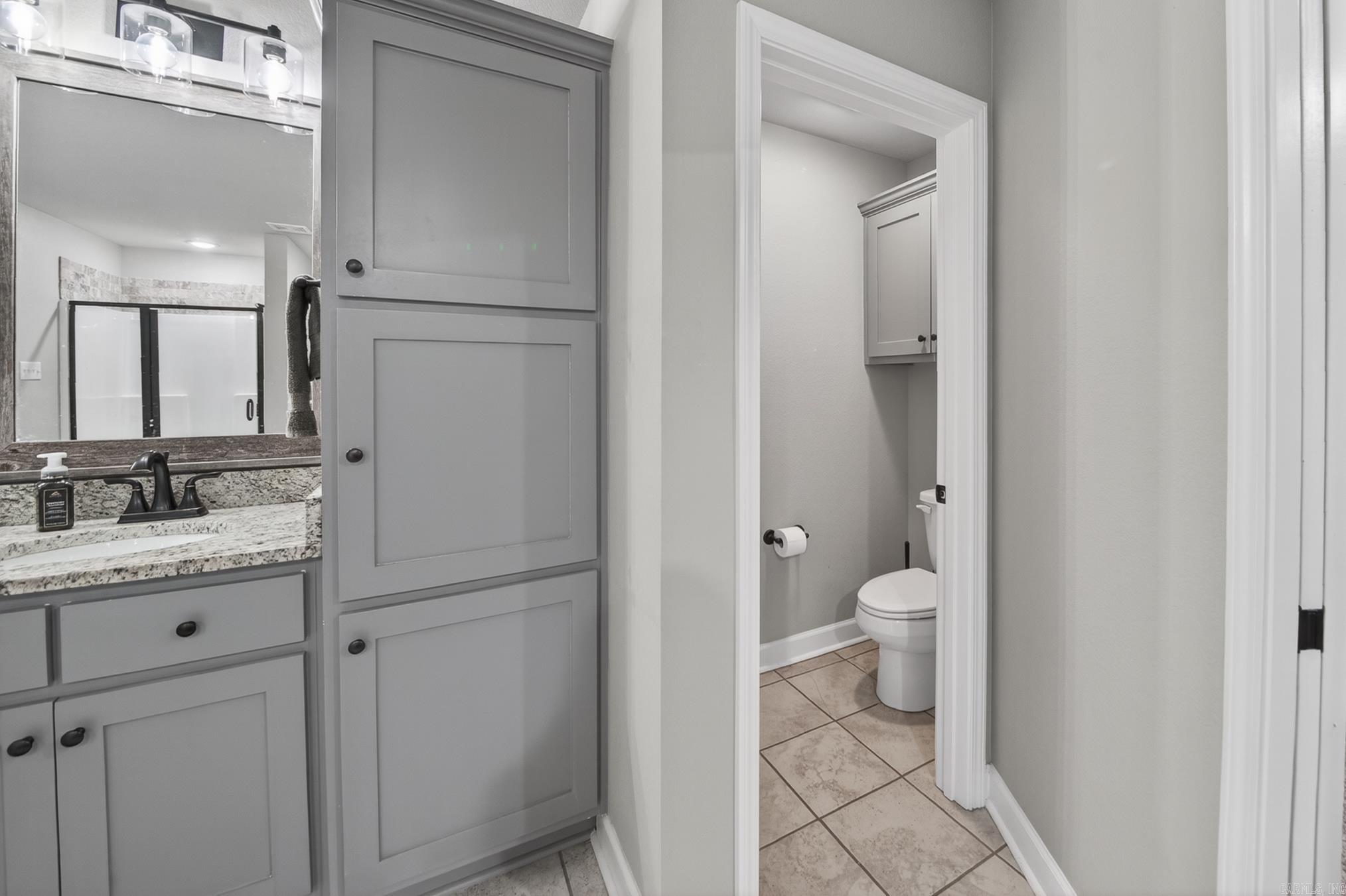 HERITAGE MEADOWS - Residential