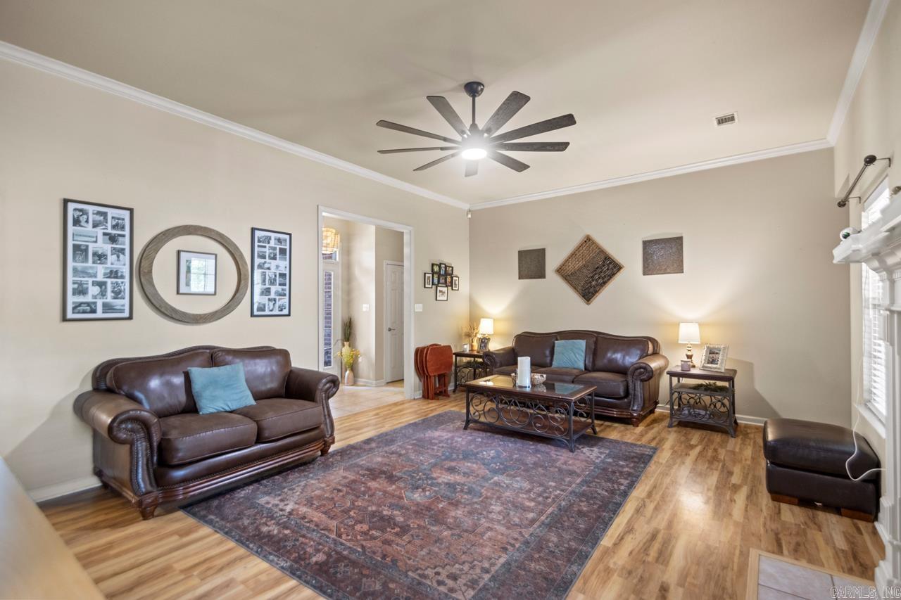 GREENFIELD - Residential