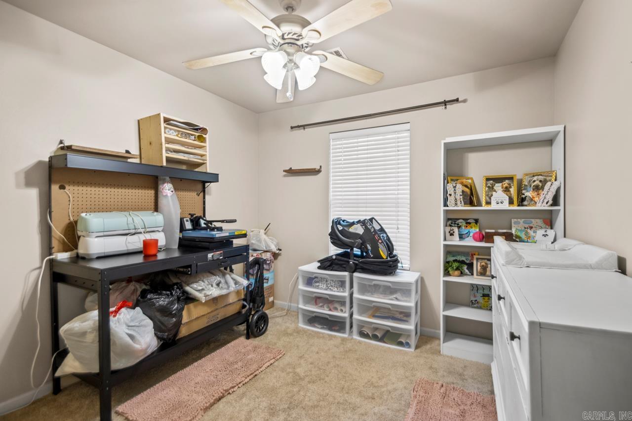 GREENFIELD - Residential